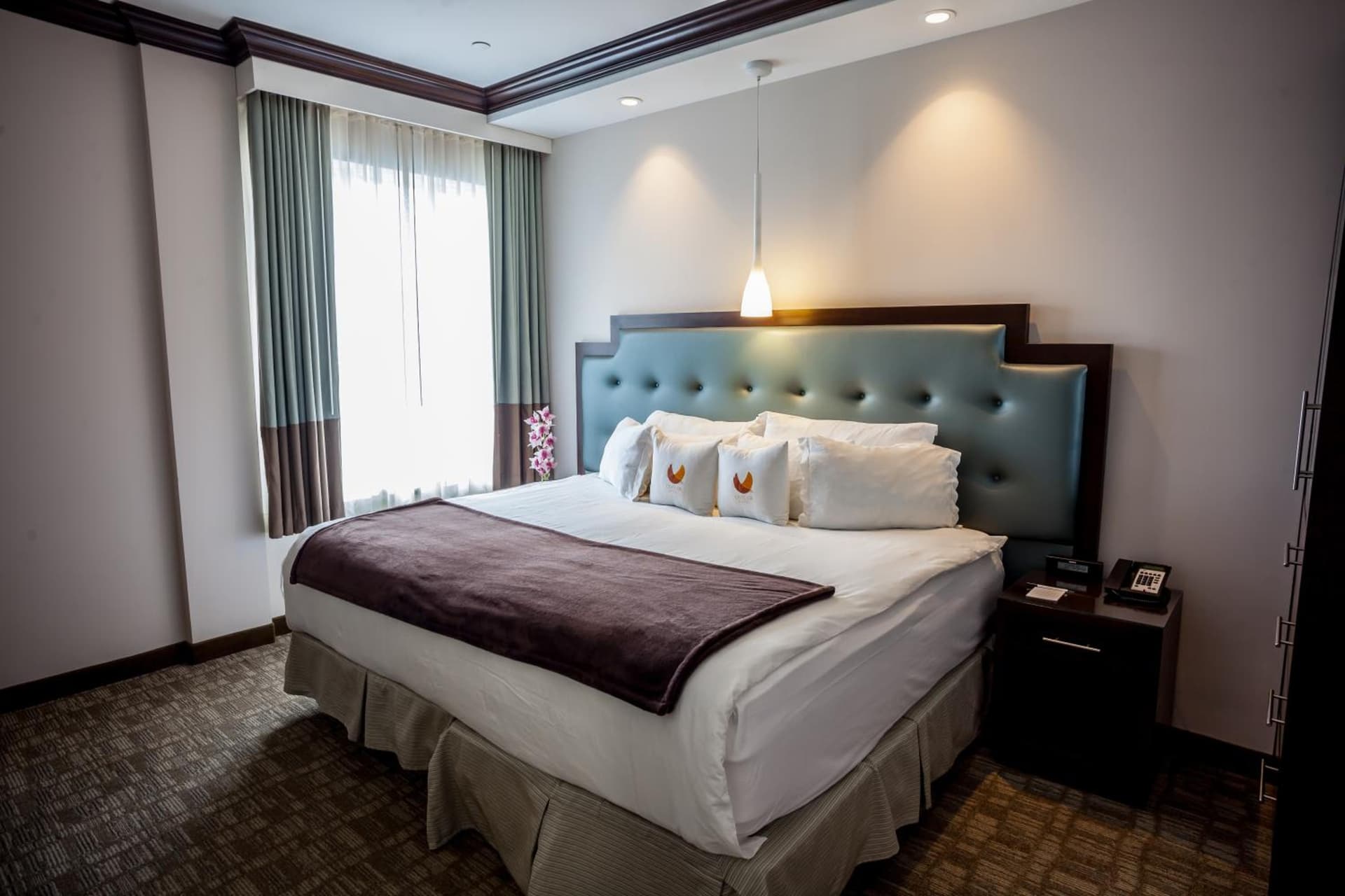 Aura Hotel Brooklyn interior in Brooklyn, NY — gallery photo 2
