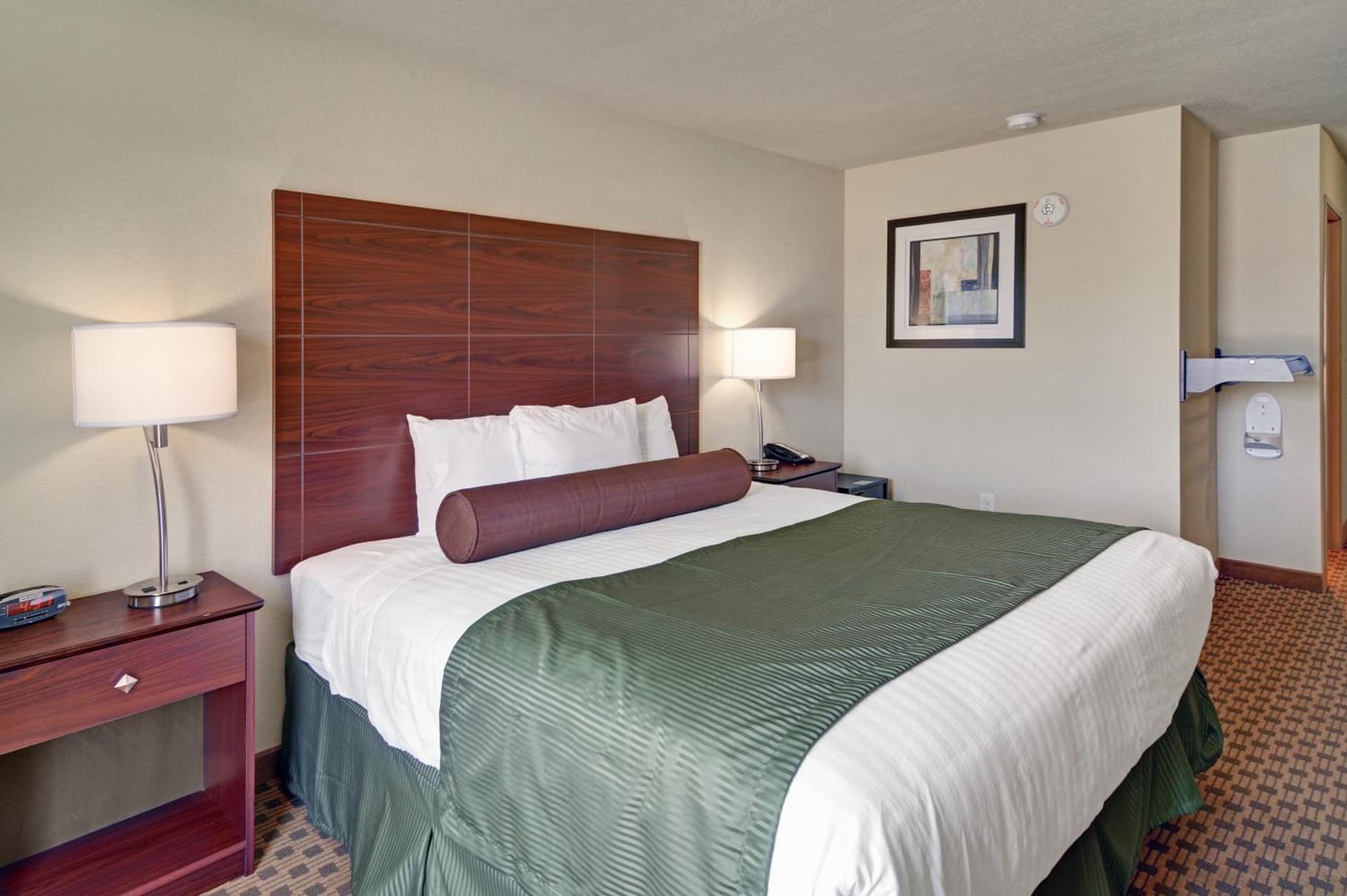 Cobblestone Inn & Suites - Schuyler property views in Schuyler, NE — gallery photo 3