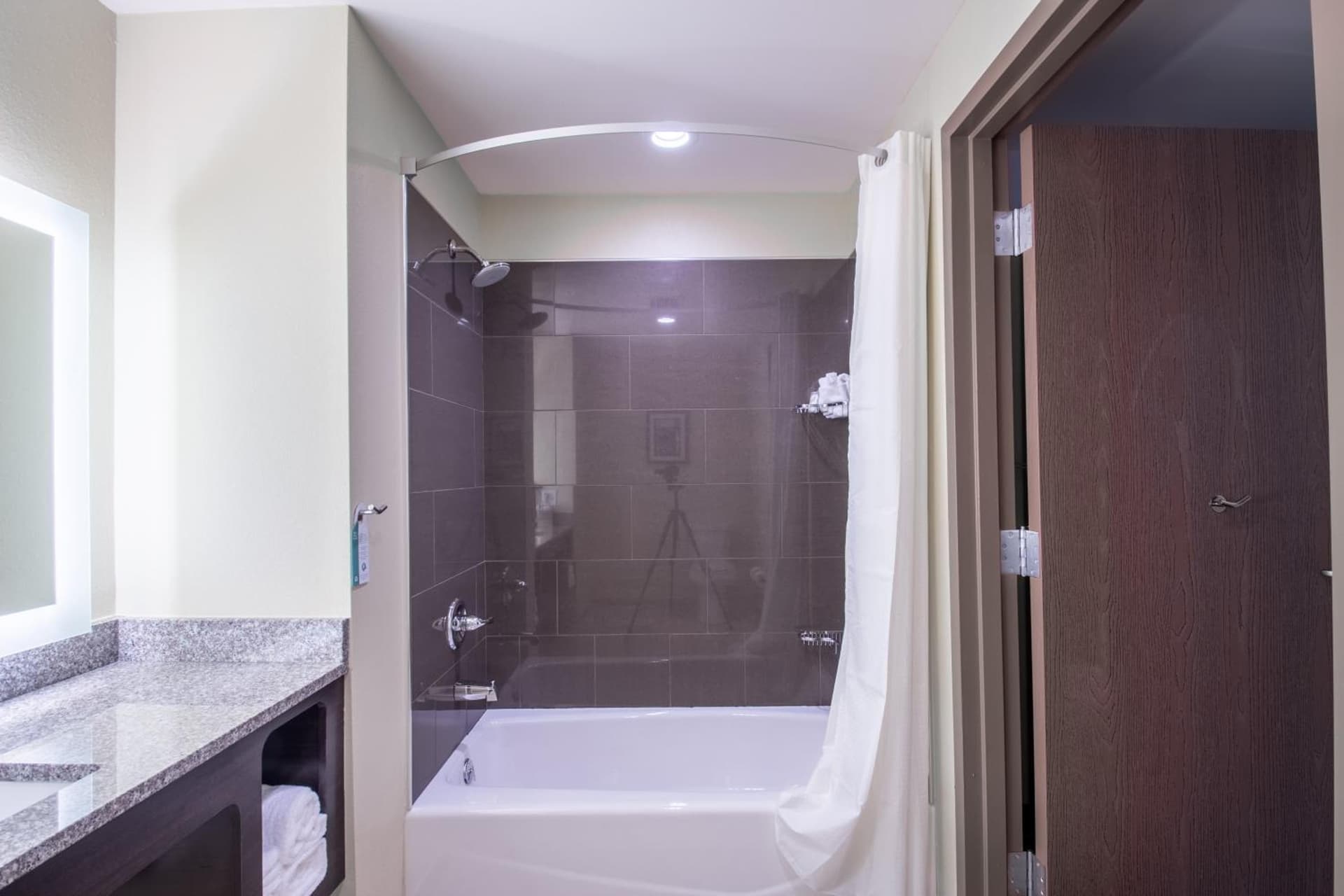 Creekstone Inn & Suites - St Marys interior in Saint Marys, PA — gallery photo 2