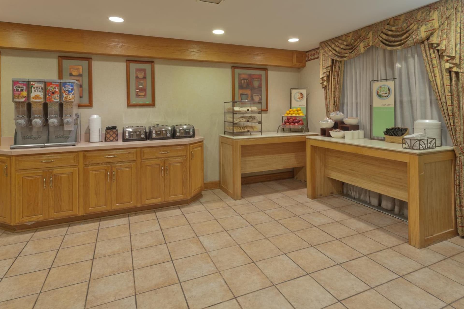 Country Inn & Suites by Radisson, Holland, MI gallery photo in Holland, MI — image 25