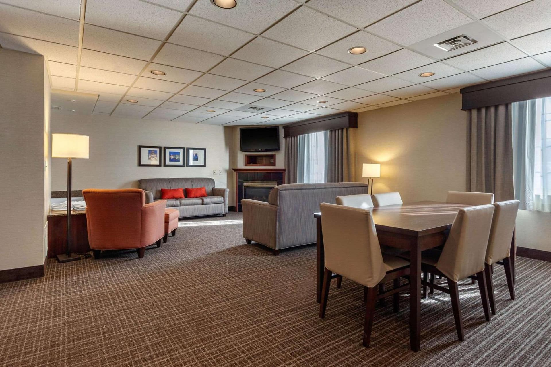 Comfort Suites Green Bay West gallery photo in Green Bay, WI — image 15