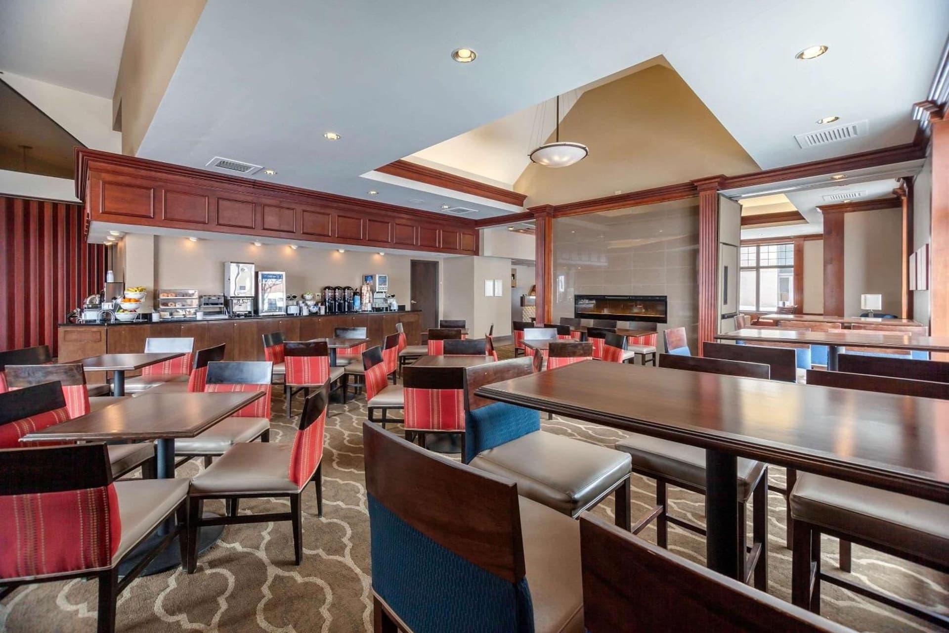 Comfort Suites Green Bay West gallery photo in Green Bay, WI — image 7