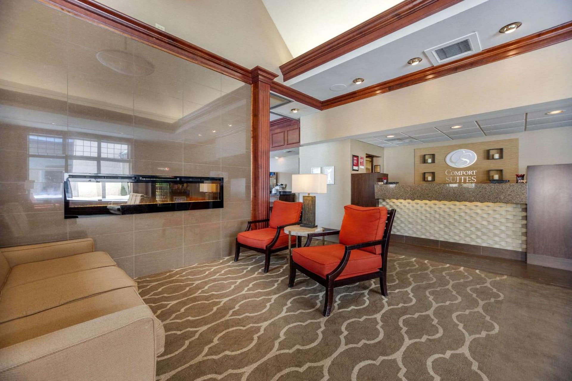 Comfort Suites Green Bay West property views in Green Bay, WI — gallery photo 3