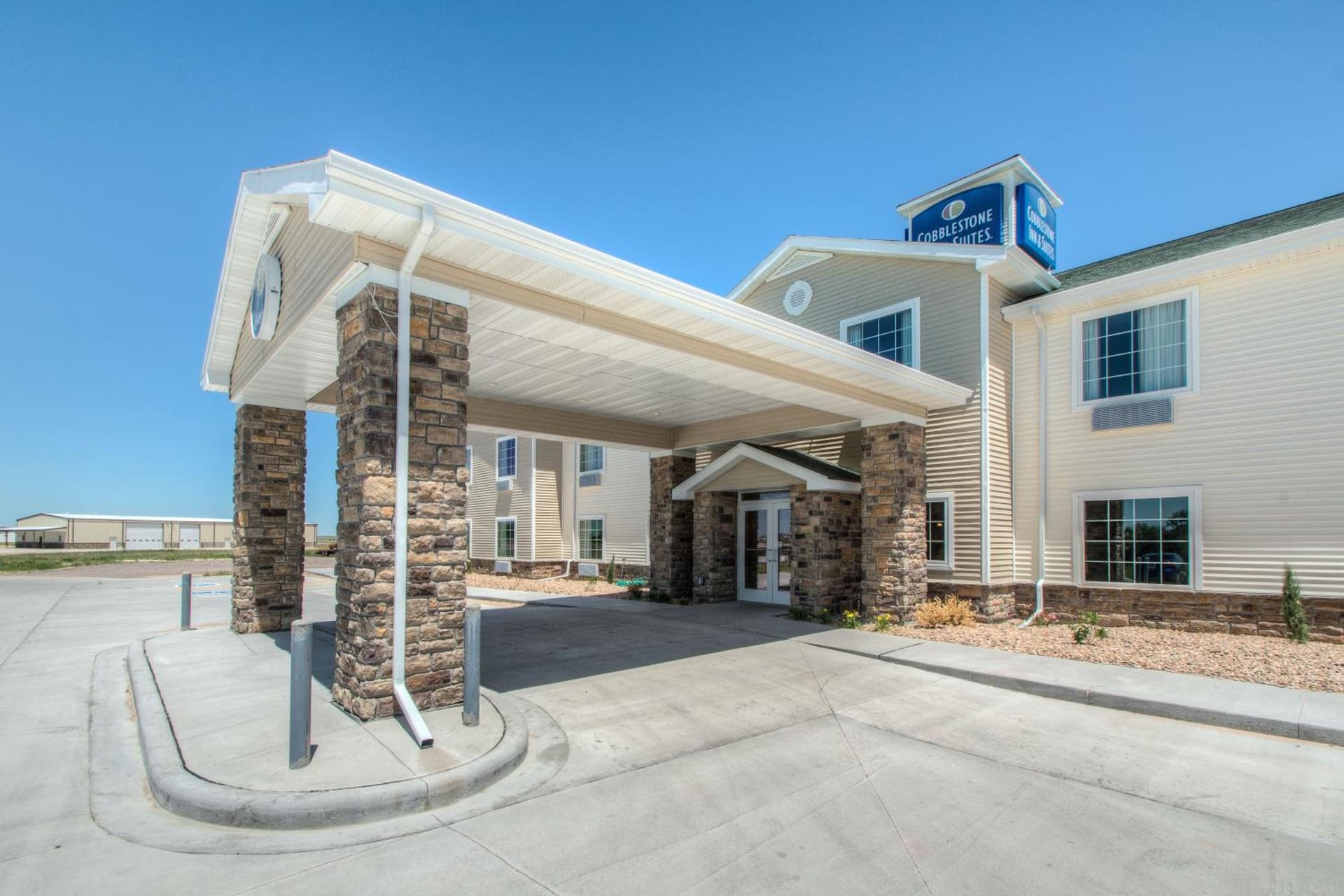Cobblestone Inn & Suites - Wray property views in Wray, CO — gallery photo 3