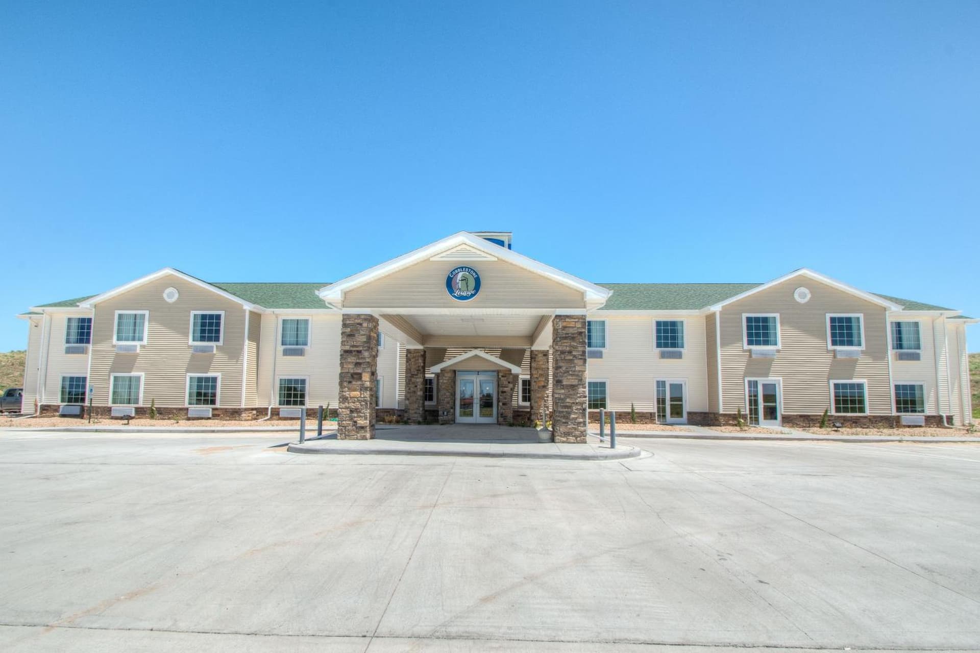 Cobblestone Inn & Suites - Wray interior in Wray, CO — gallery photo 2