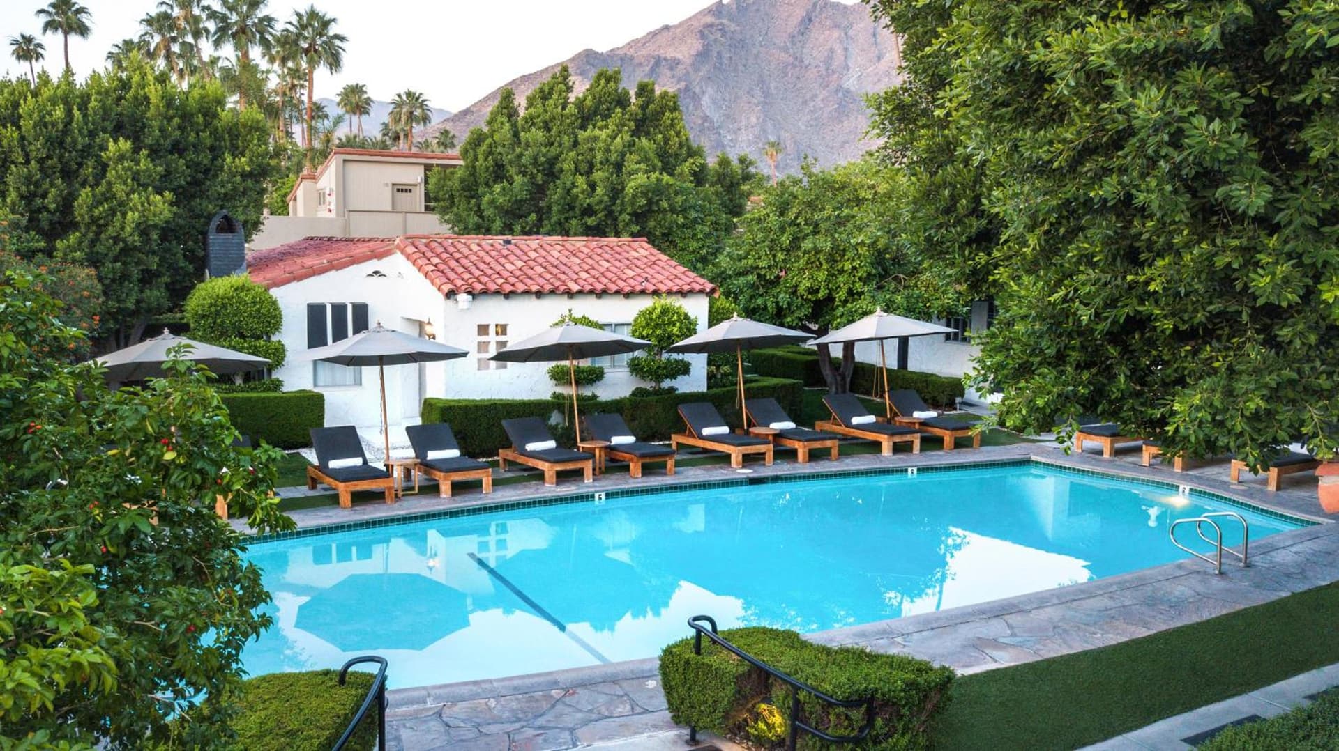 Avalon Hotel & Bungalows Palm Springs, a Member of Design Hotels property views in Palm Springs, CA — gallery photo 3