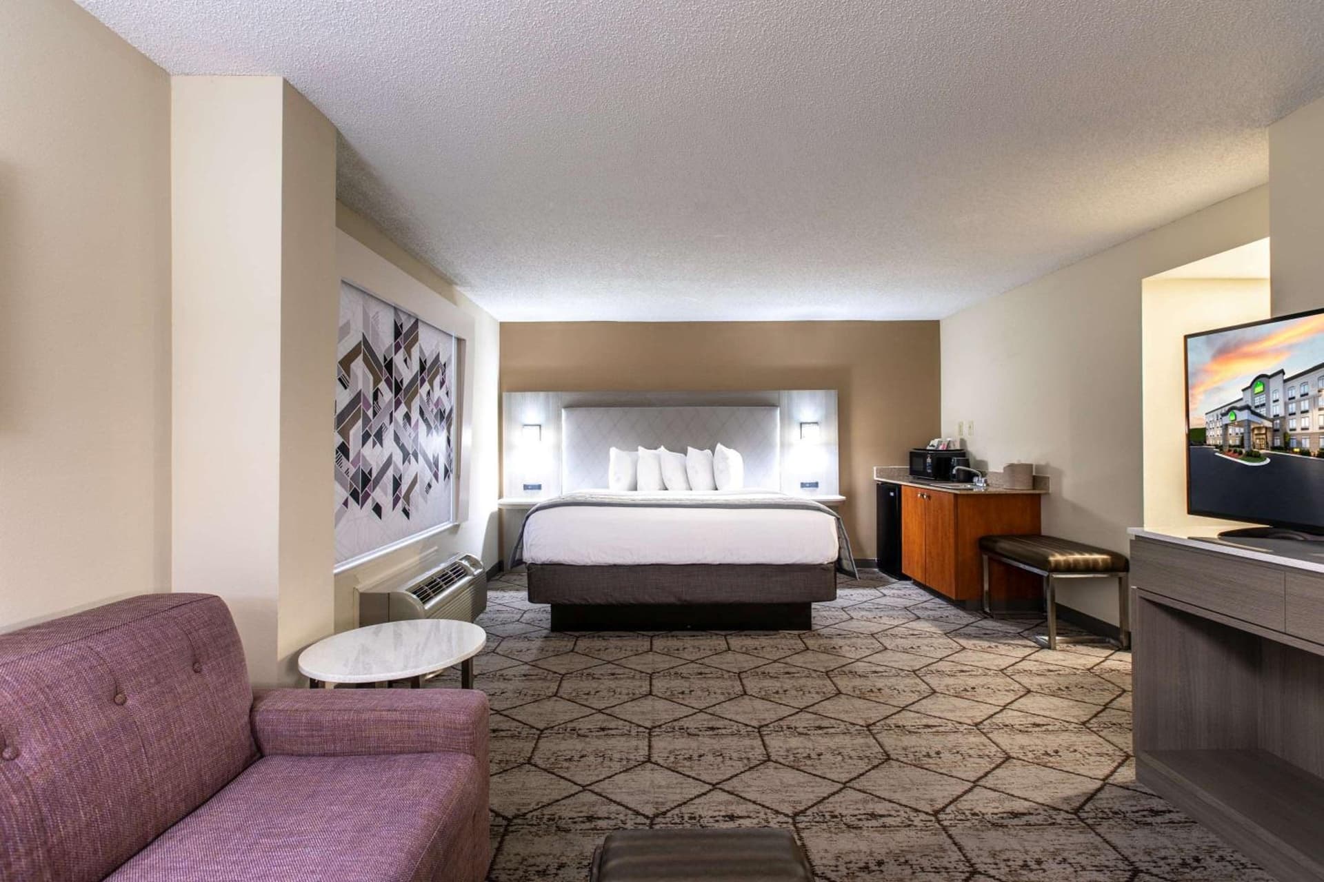 Wingate by Wyndham Charlotte Concord Mills/Speedway gallery photo in Concord, NC — image 69