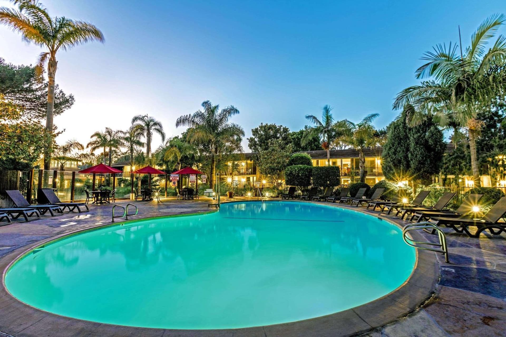 Ramada by Wyndham Santa Barbara gallery photo in Santa Barbara, CA — image 19