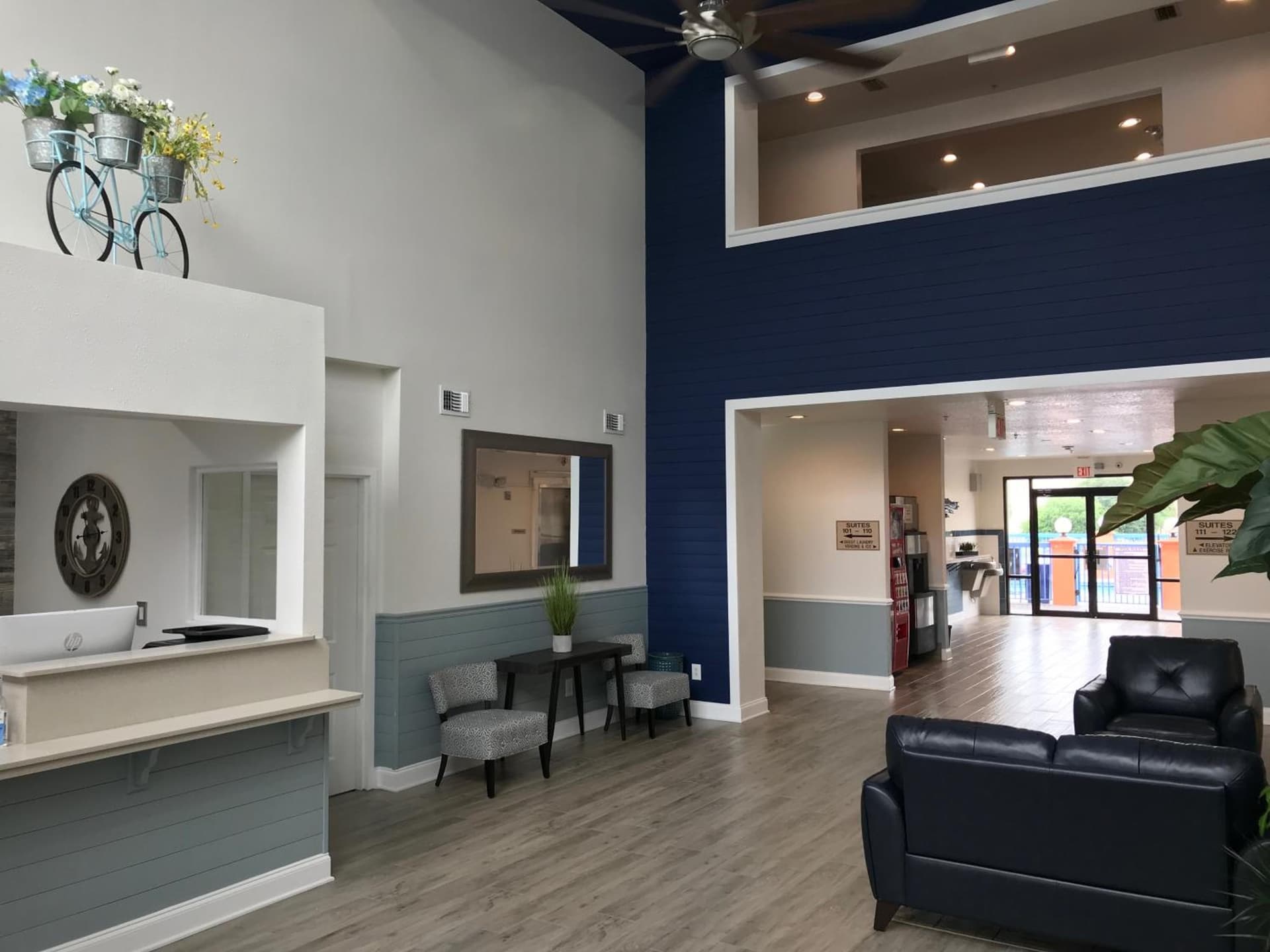 Hotel Pensacola property views in Pensacola, FL — gallery photo 3