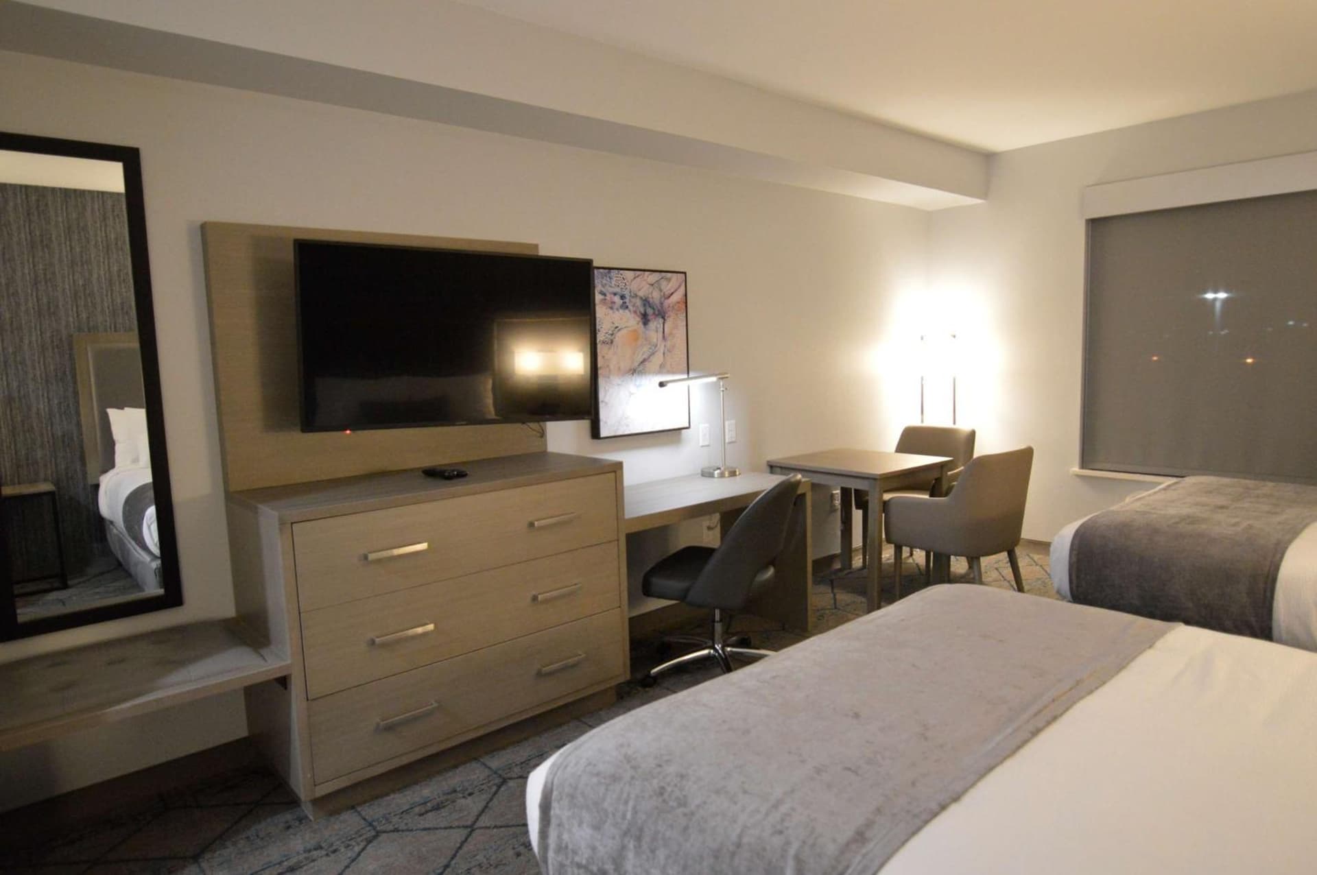 Best Western Plus Executive Residency Oklahoma City I-35 interior in Oklahoma City, OK — gallery photo 2