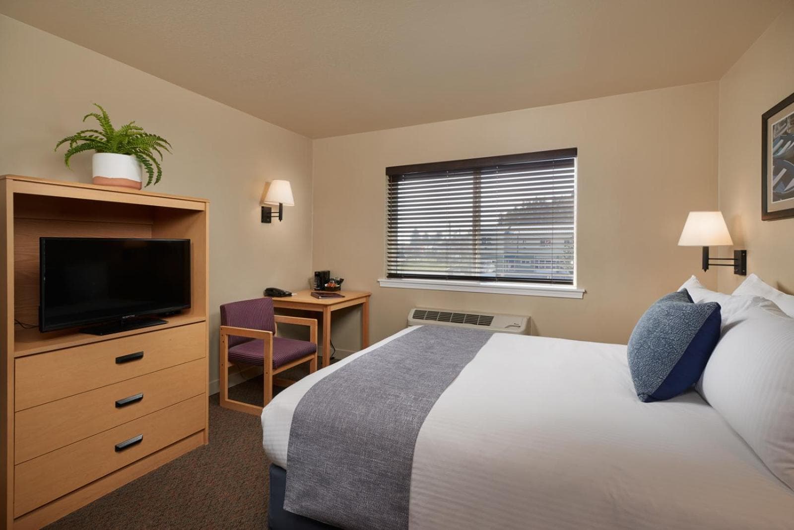 The Hotel Garibaldi interior in Garibaldi, OR — gallery photo 2
