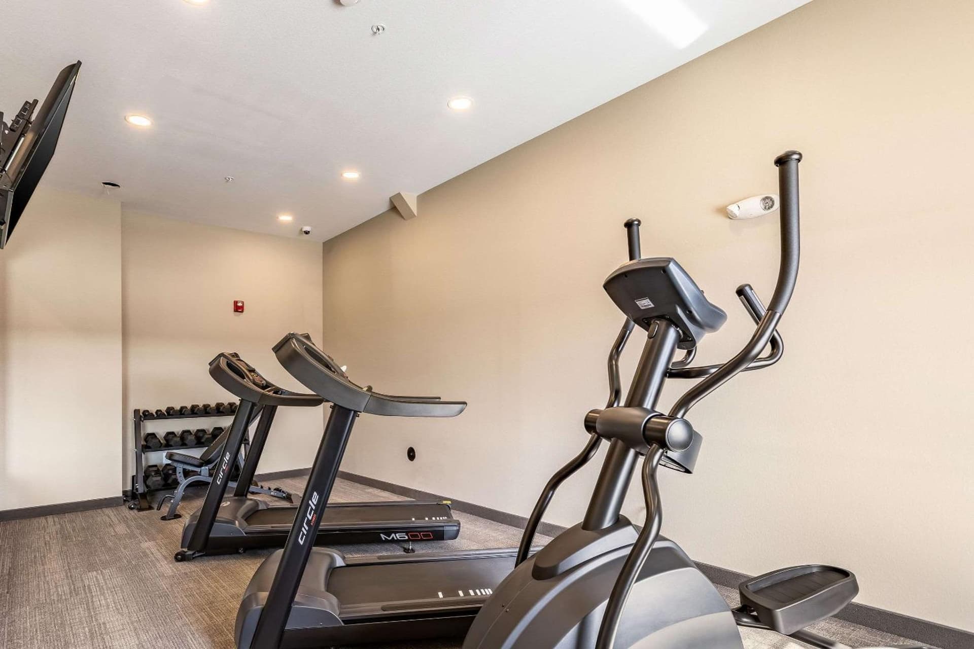 Sleep Inn & Suites Mt Hope near Auction & Event Center gallery photo in Millersburg, OH — image 33