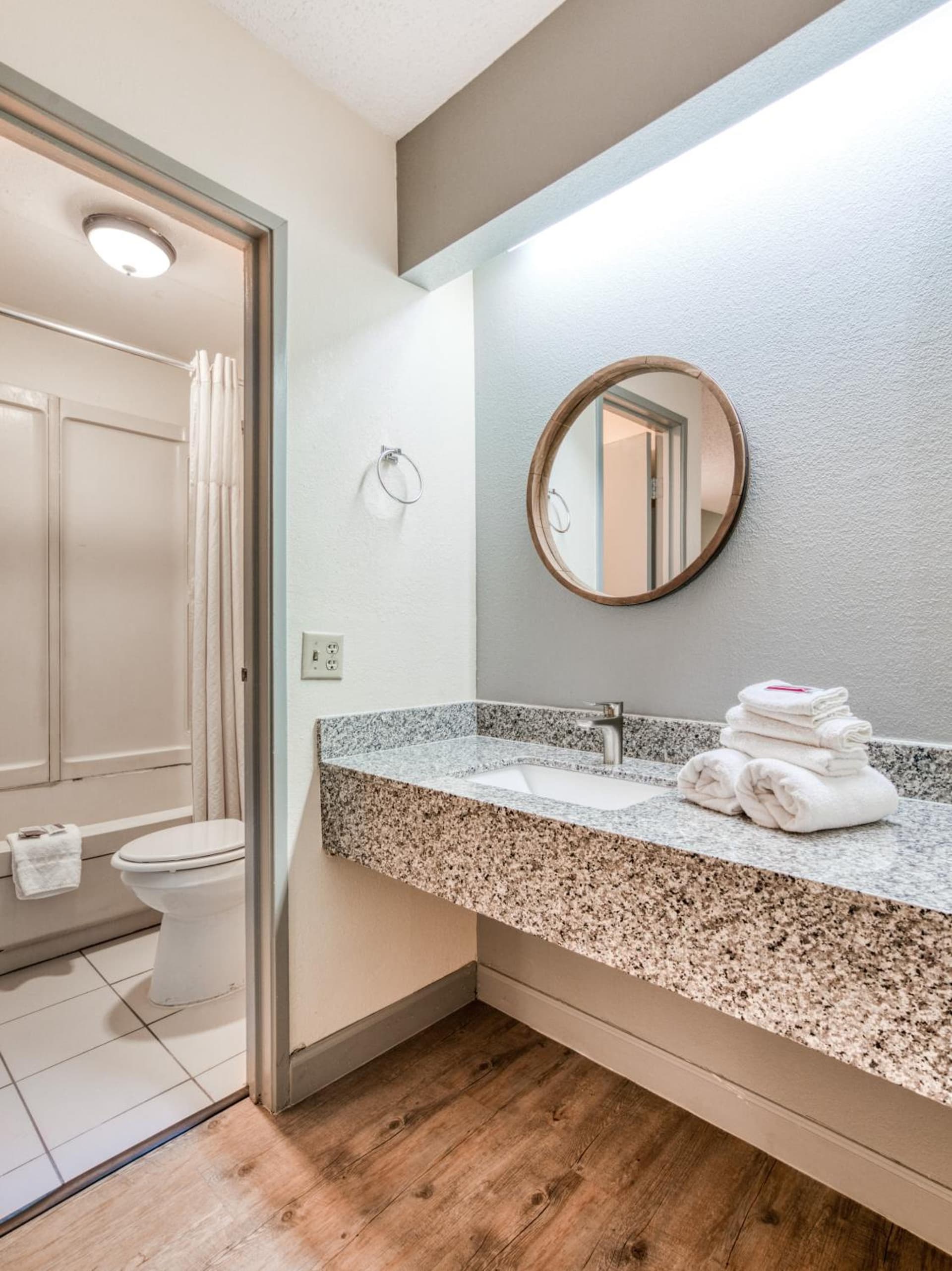Dallas Love Field Inn gallery photo in Dallas, TX — image 34