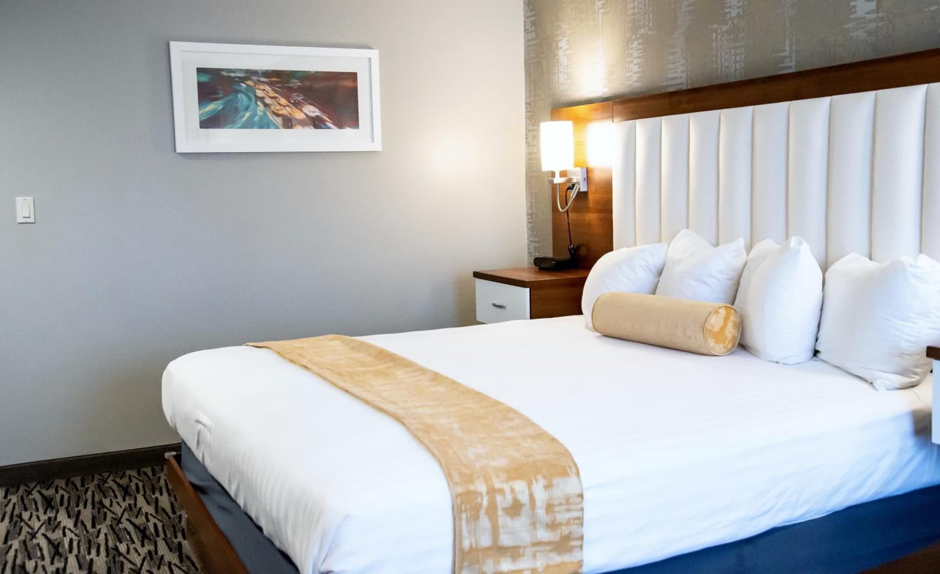 Best Western On The Avenue gallery photo in Buffalo, NY — image 10