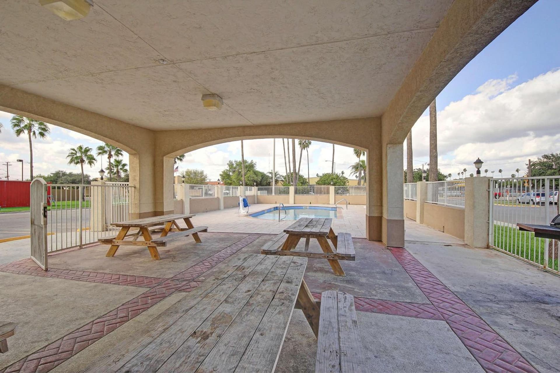 Motel 6-Edinburg, TX gallery photo in Edinburg, TX — image 5