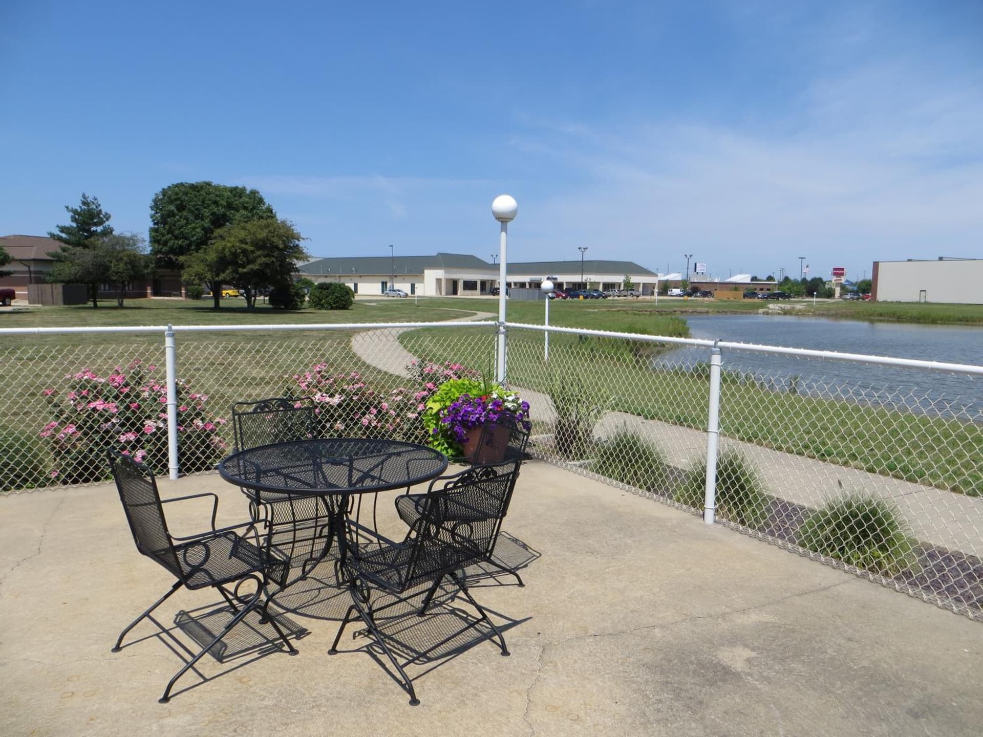 Ramada by Wyndham Springfield North gallery photo in Springfield, IL — image 16