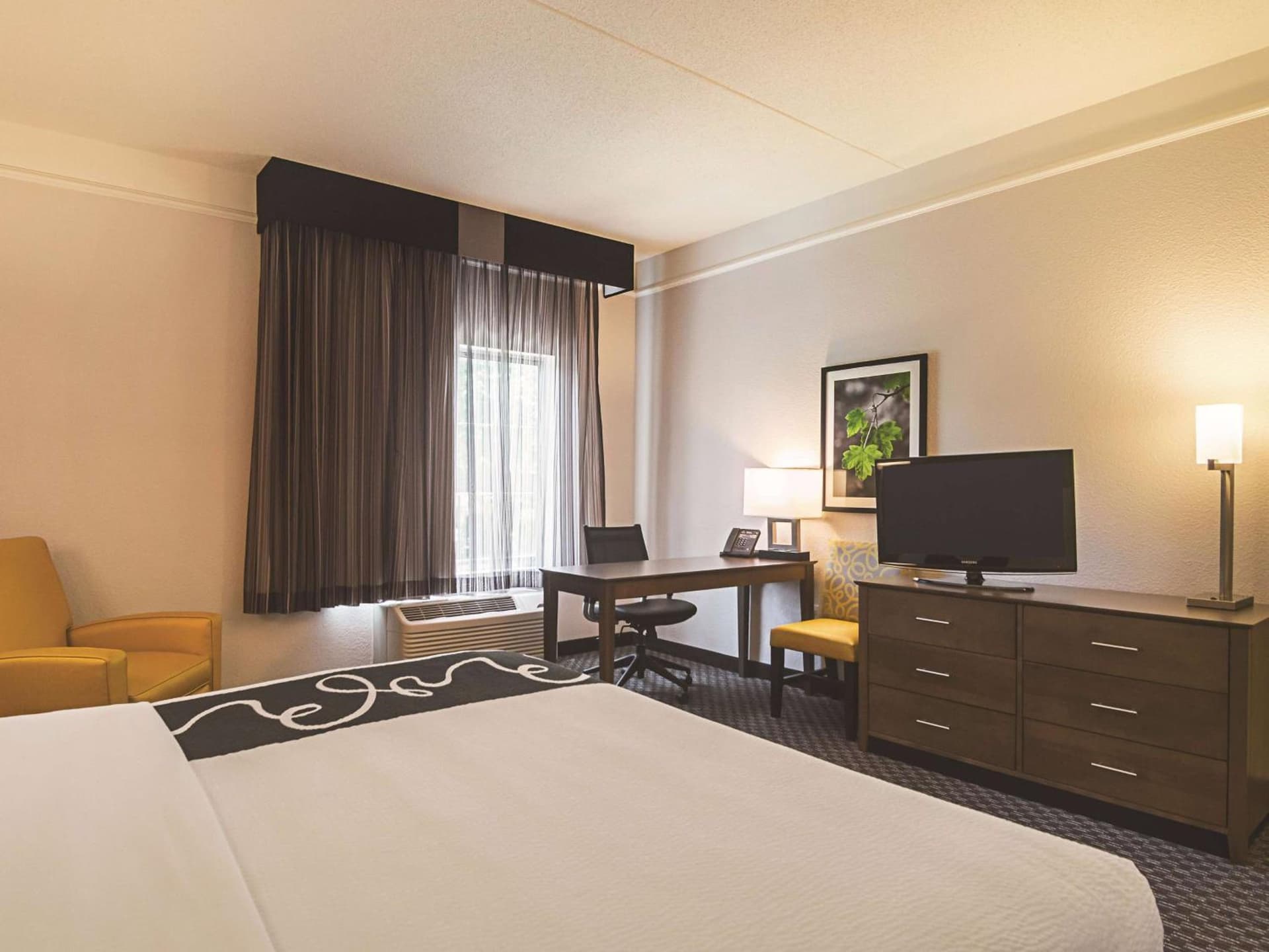 La Quinta by Wyndham Oklahoma City - NW Expwy gallery photo in Oklahoma City, OK — image 22