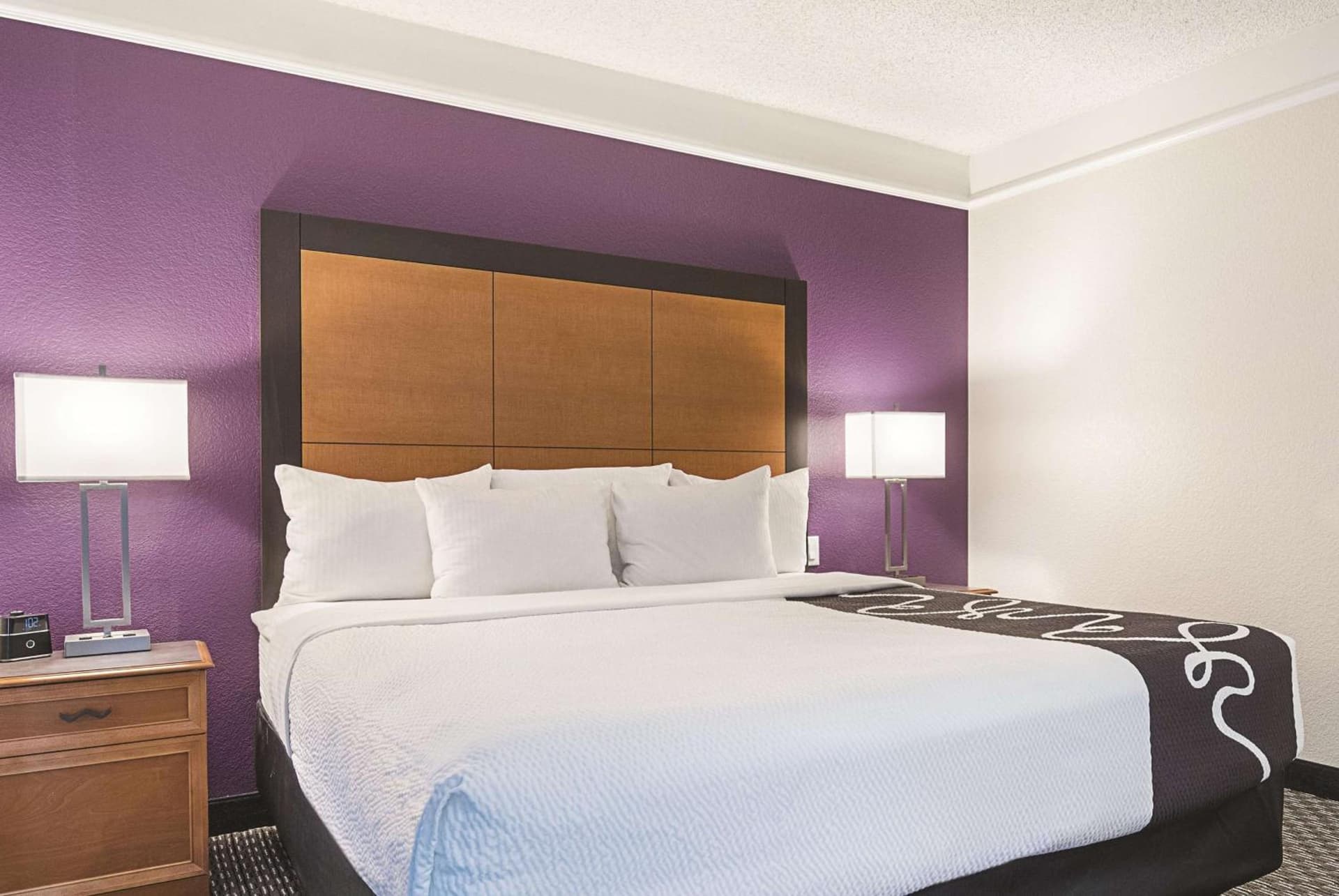 La Quinta Inn & Suites by Wyndham Ontario Airport gallery photo in Ontario, CA — image 56