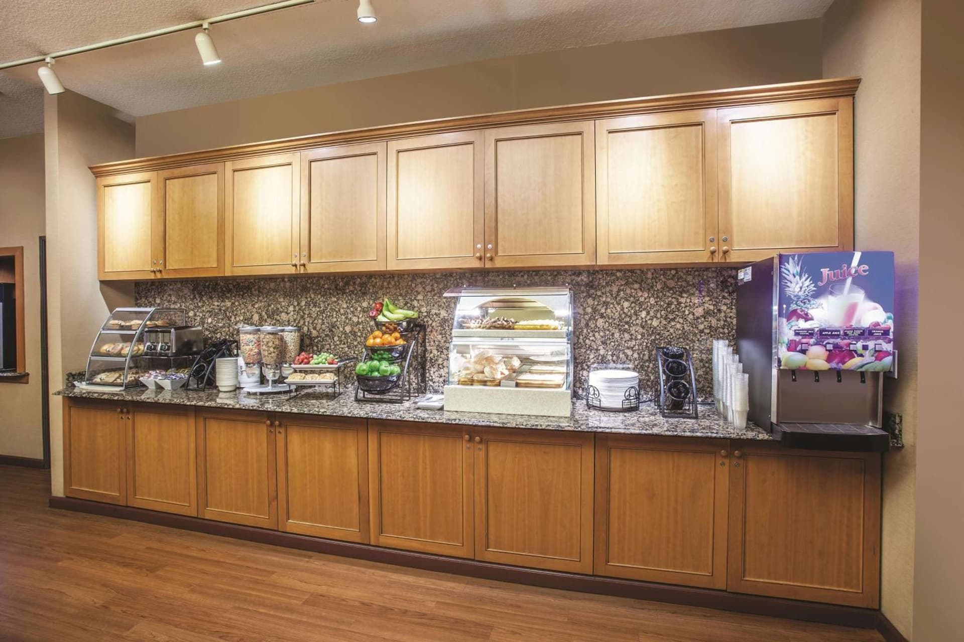 La Quinta by Wyndham Portland Airport gallery photo in Portland, OR — image 57