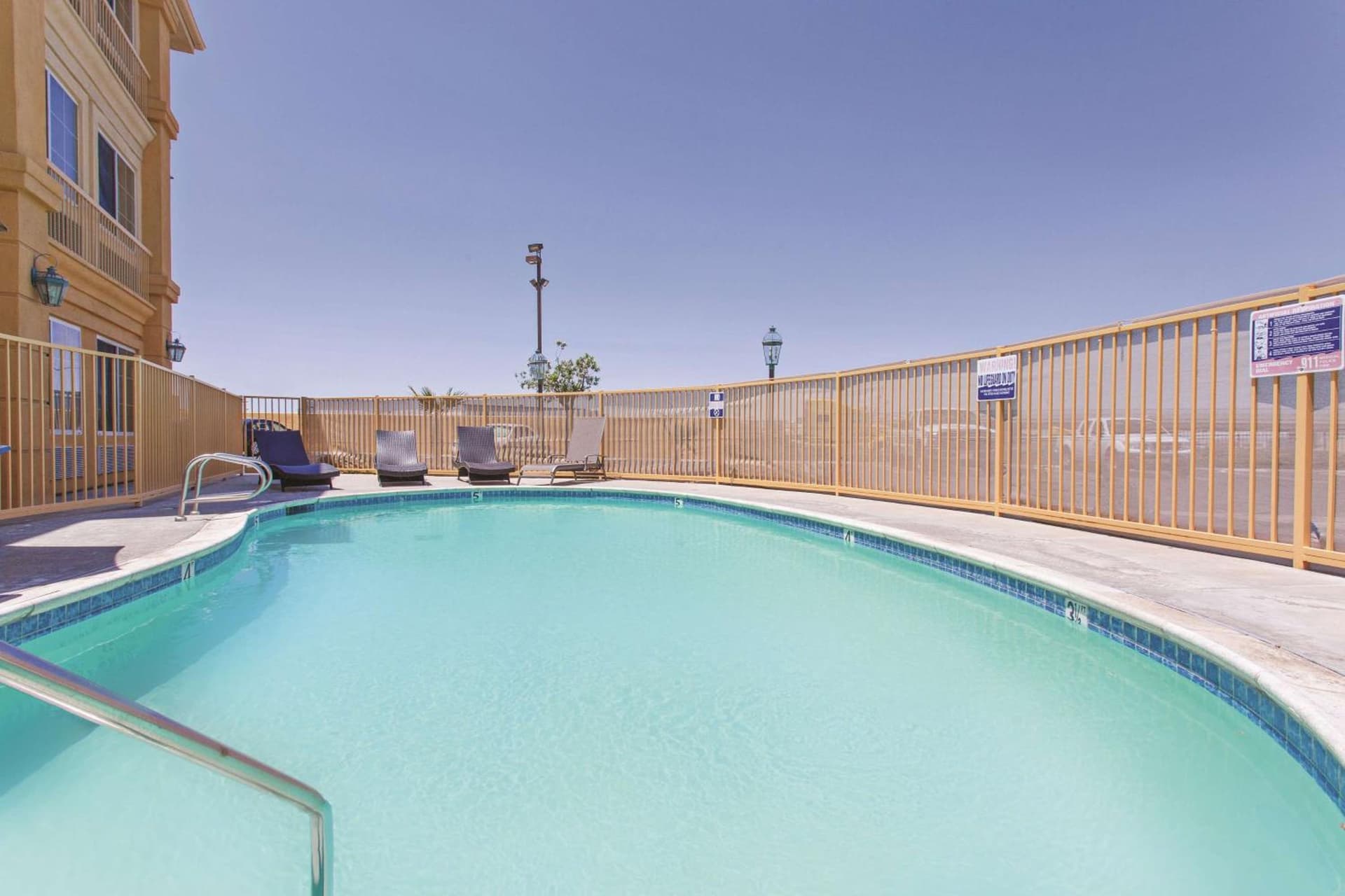 La Quinta by Wyndham Hesperia Victorville gallery photo in Hesperia, CA — image 14