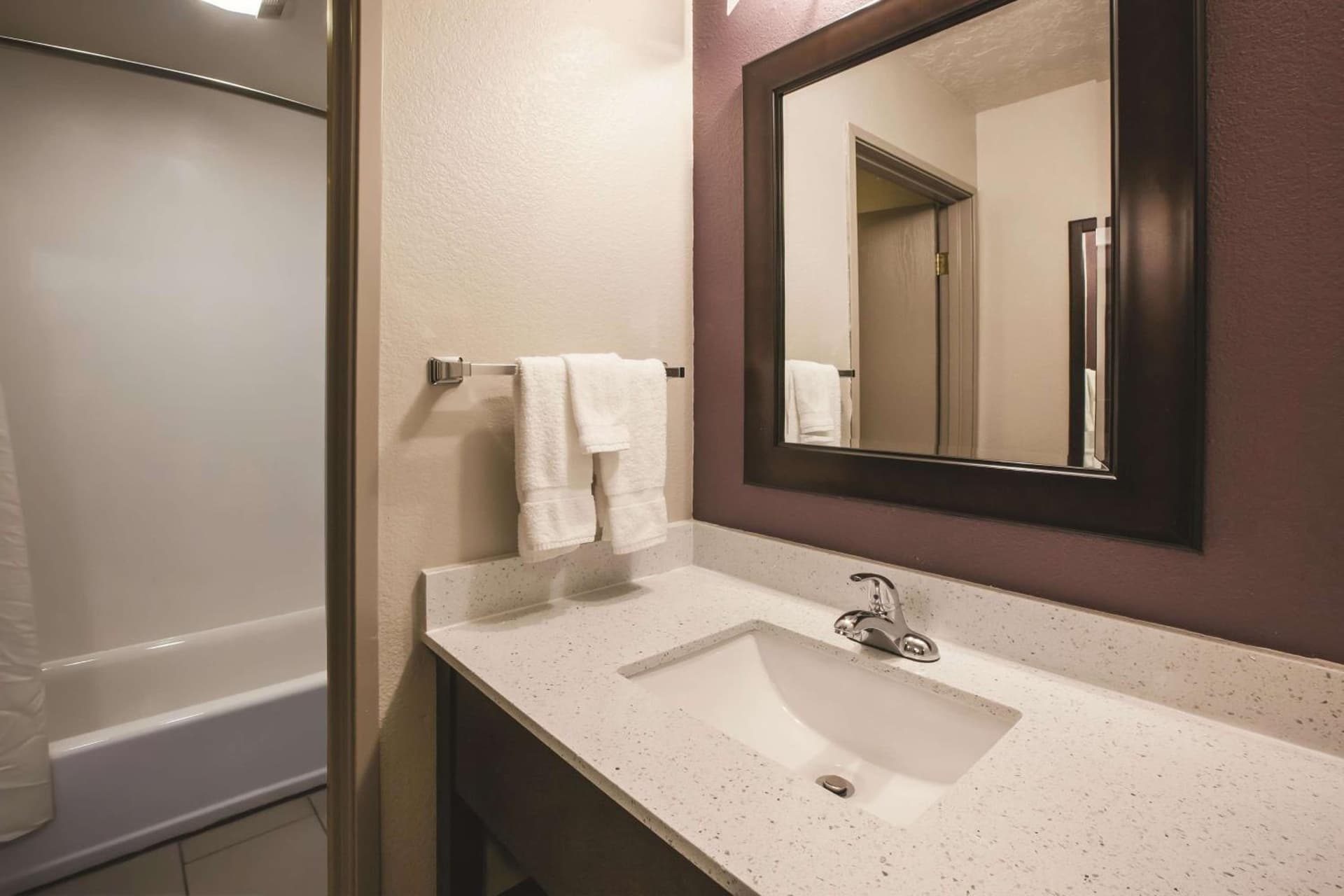 La Quinta by Wyndham North Orem gallery photo in Orem, UT — image 24