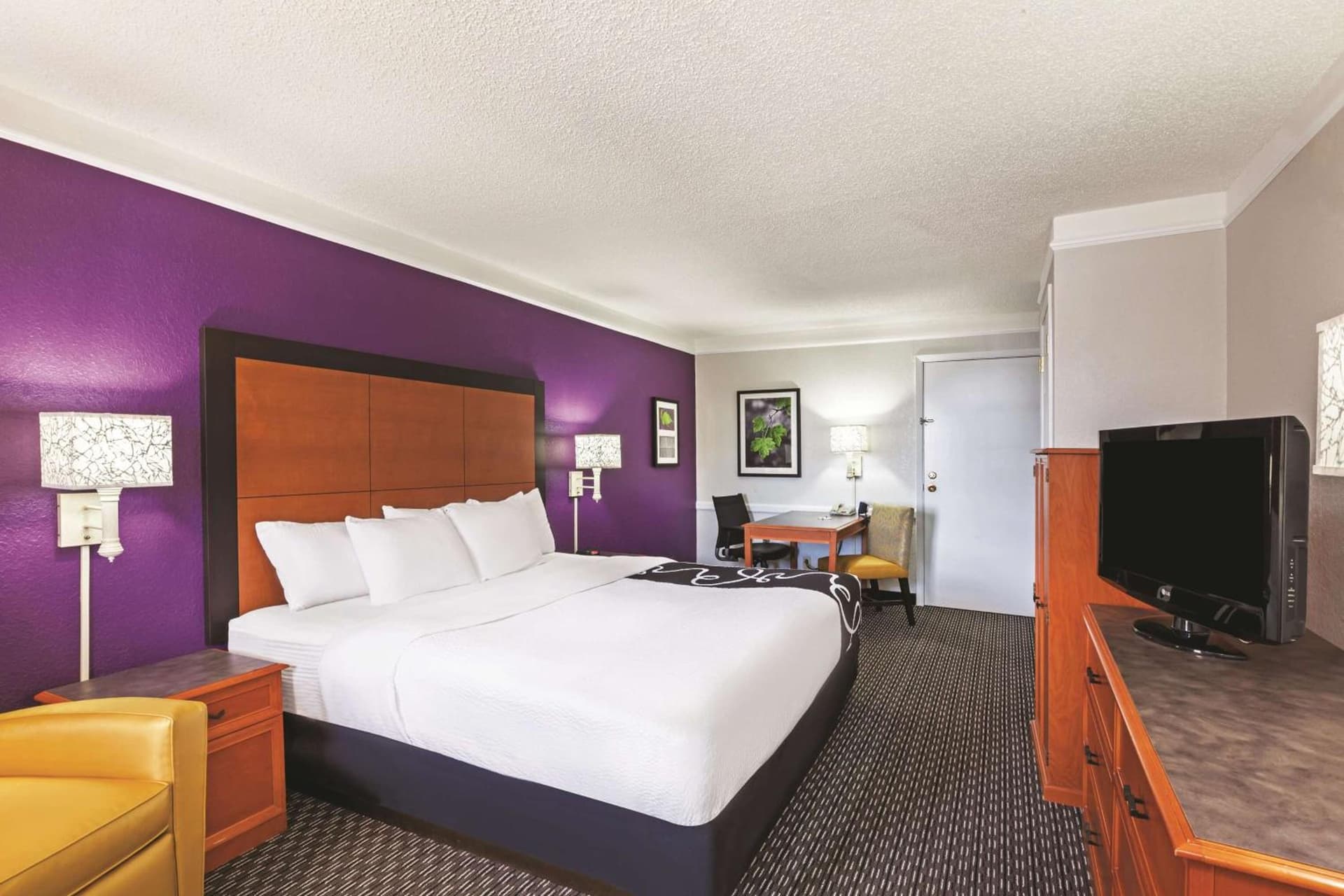 La Quinta Inn by Wyndham Midland gallery photo in Midland, TX — image 16