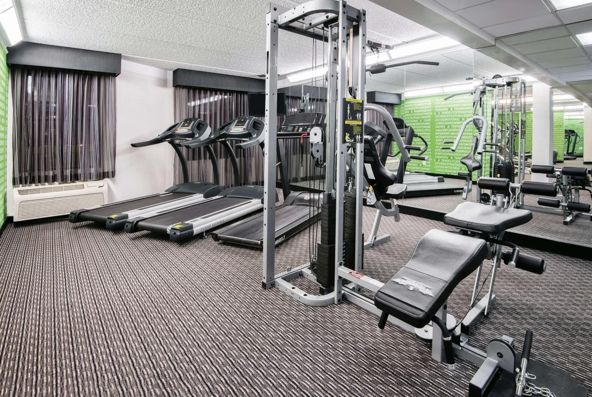 La Quinta Inn & Suites by Wyndham San Antonio Riverwalk gallery photo in San Antonio, TX — image 35