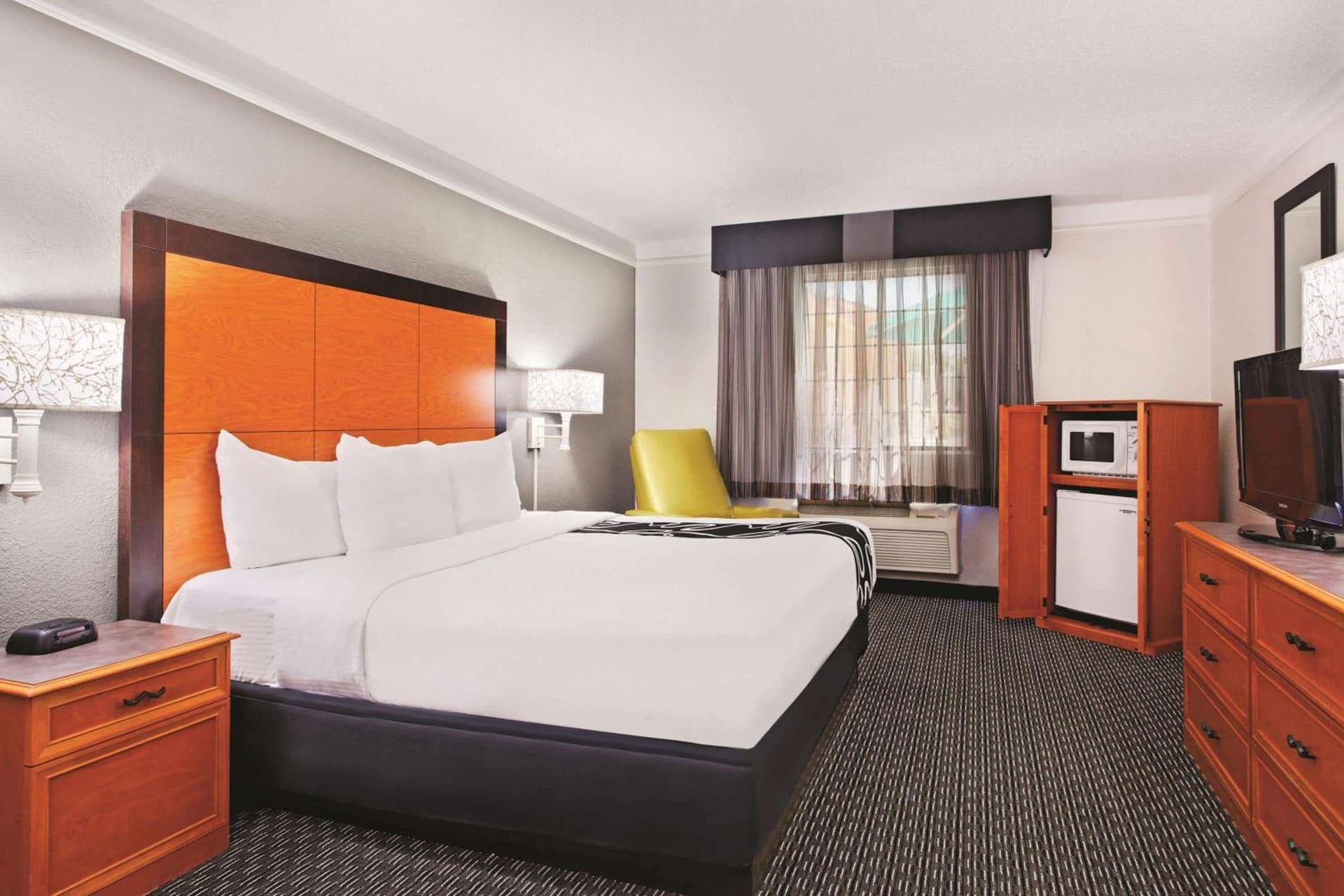 La Quinta Inn by Wyndham Champaign gallery photo in Champaign, IL — image 16
