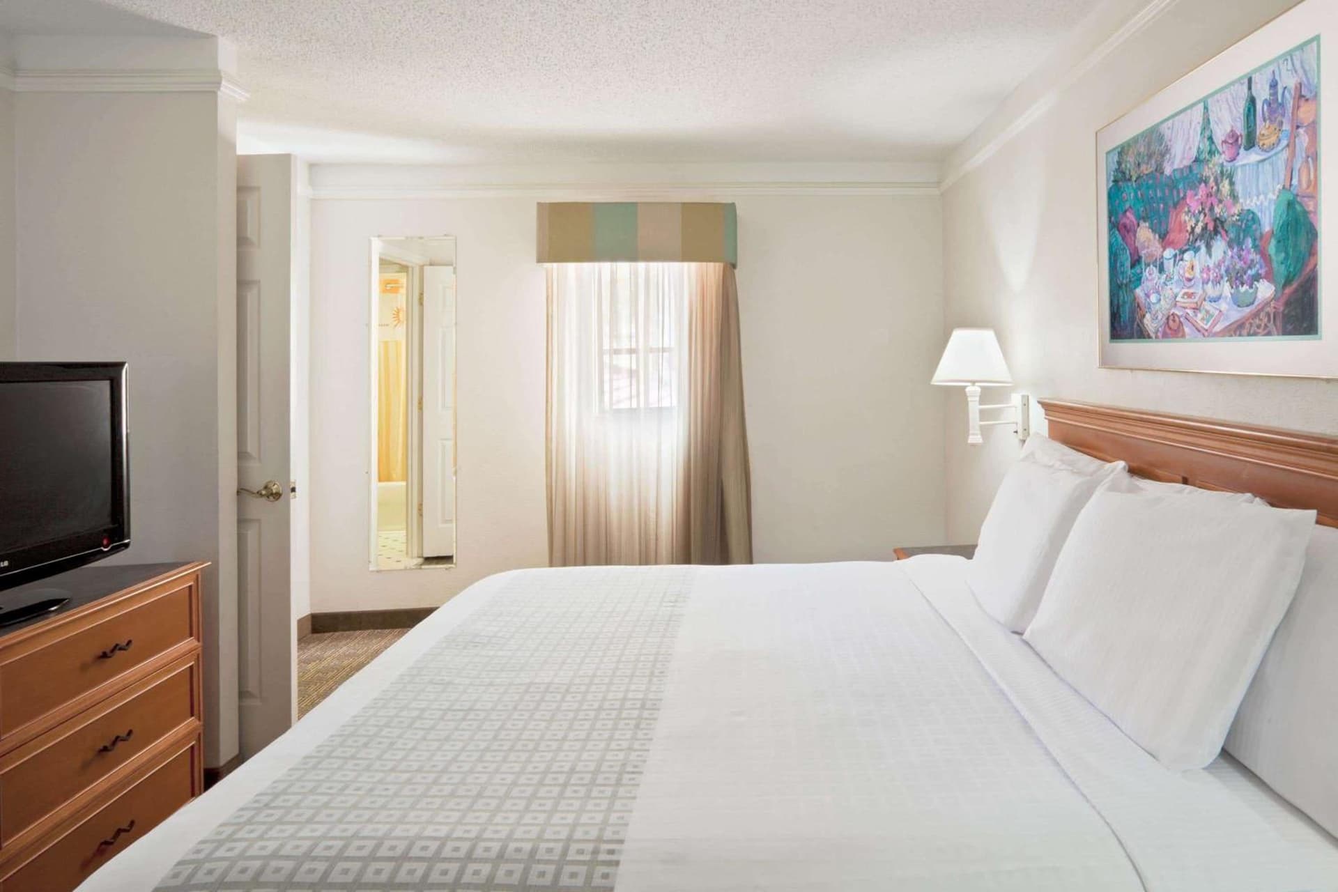 La Quinta Inn by Wyndham Tallahassee North gallery photo in Tallahassee, FL — image 62