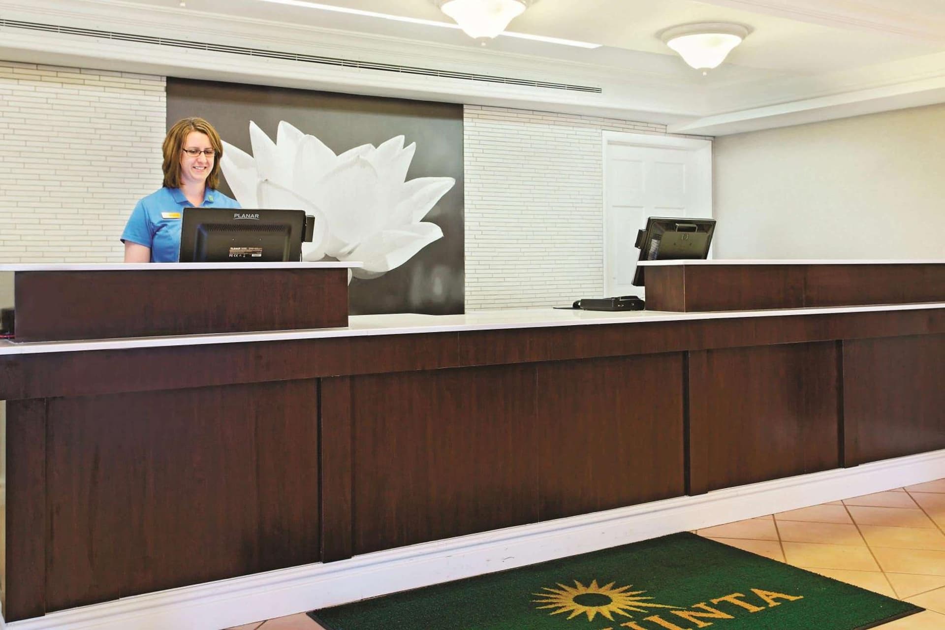 La Quinta Inn by Wyndham Champaign gallery photo in Champaign, IL — image 43