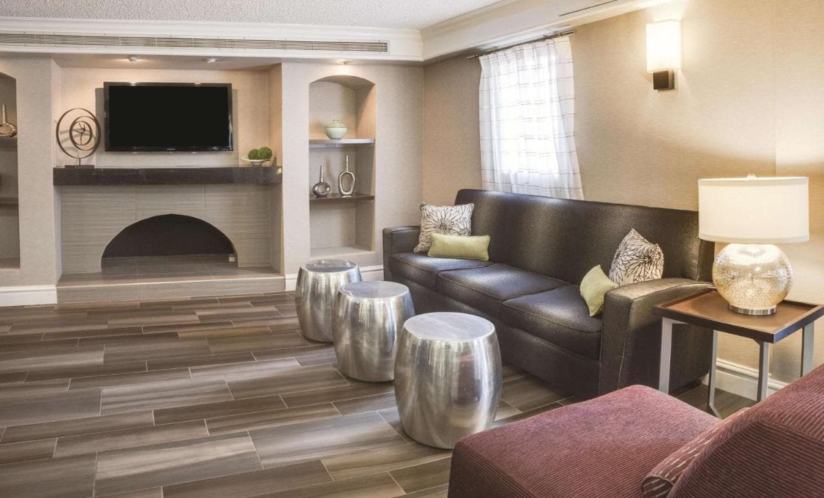 La Quinta Inn by Wyndham Ventura gallery photo in Ventura, CA — image 30