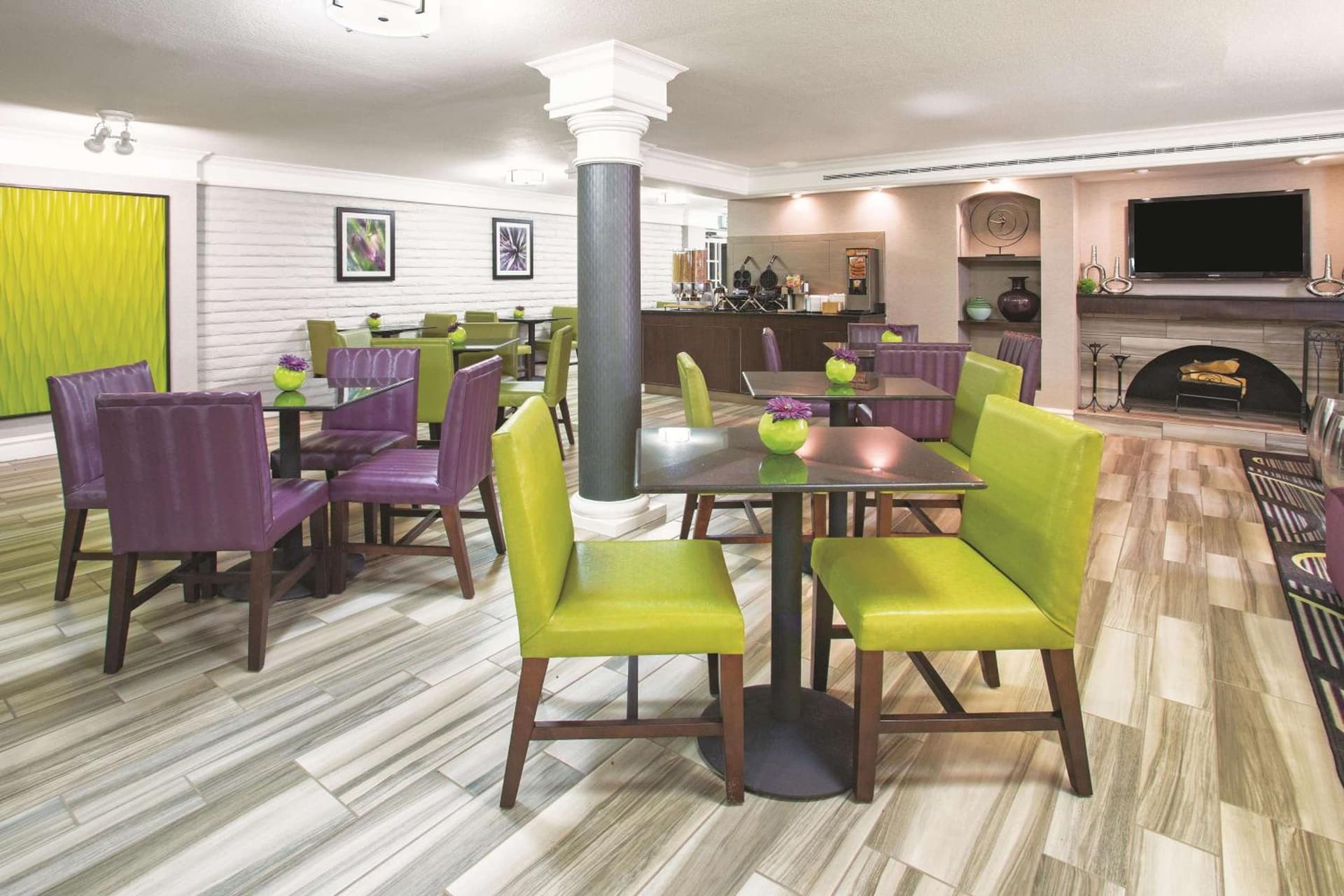 La Quinta Inn by Wyndham Denver Westminster gallery photo in Westminster, CO — image 10