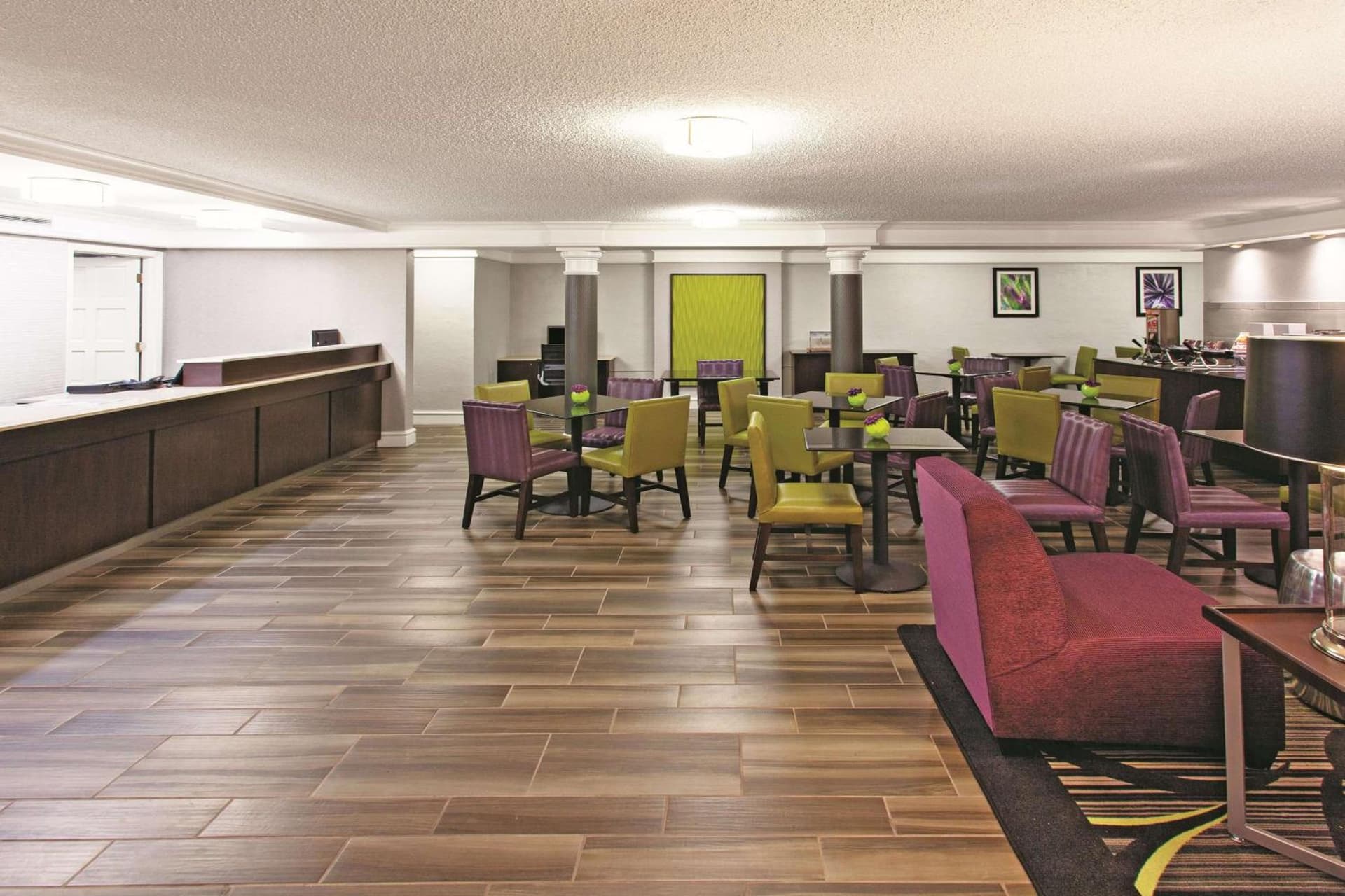 La Quinta Inn by Wyndham Fresno Yosemite gallery photo in Fresno, CA — image 43