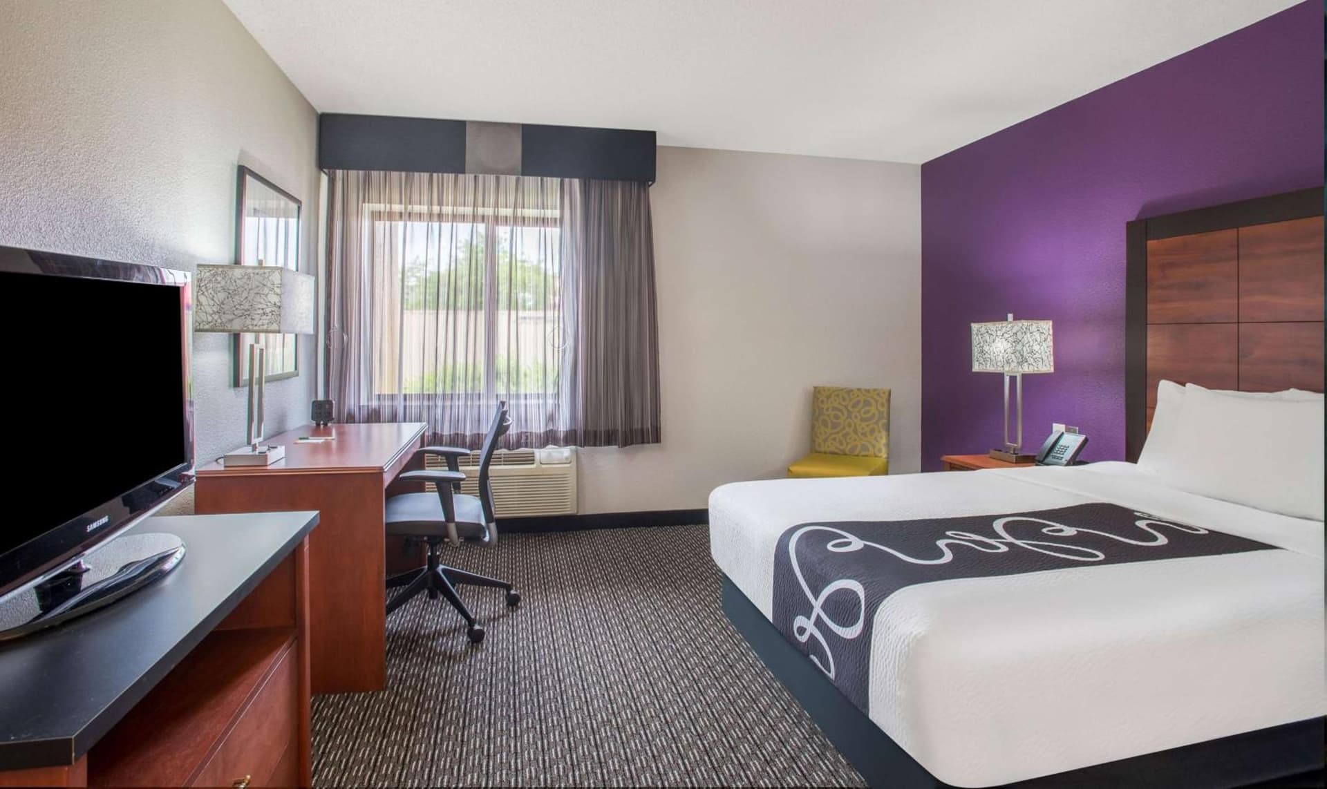 La Quinta Inn by Wyndham Denver Westminster interior in Westminster, CO — gallery photo 2
