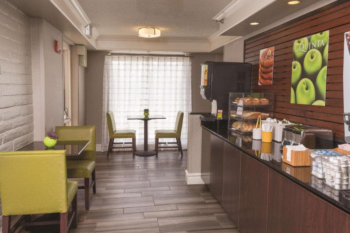 La Quinta Inn by Wyndham Ventura gallery photo in Ventura, CA — image 41