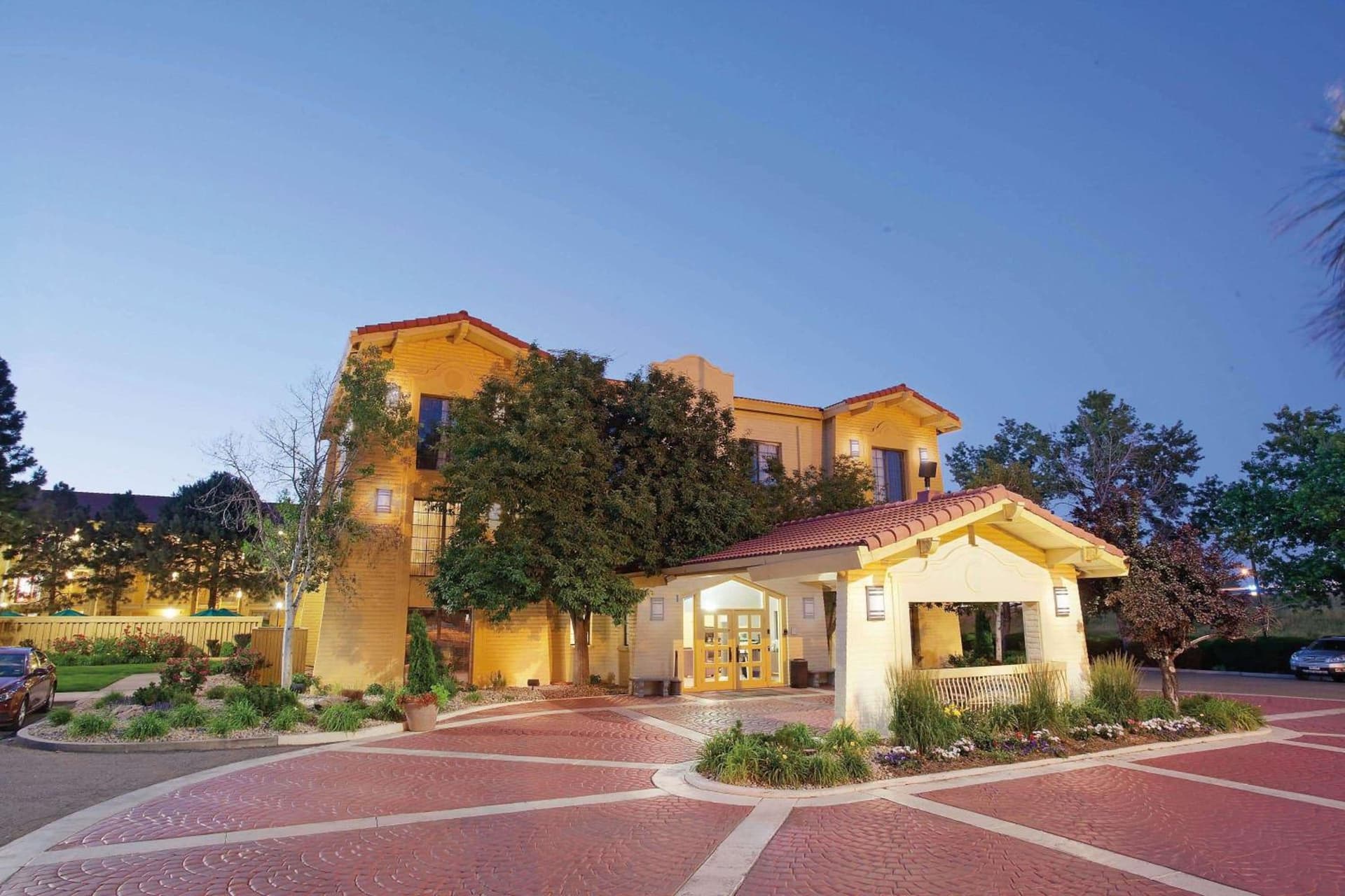 Travelodge by Wyndham Golden-Denver featured exterior or lobby in Golden, CO — similar hotel