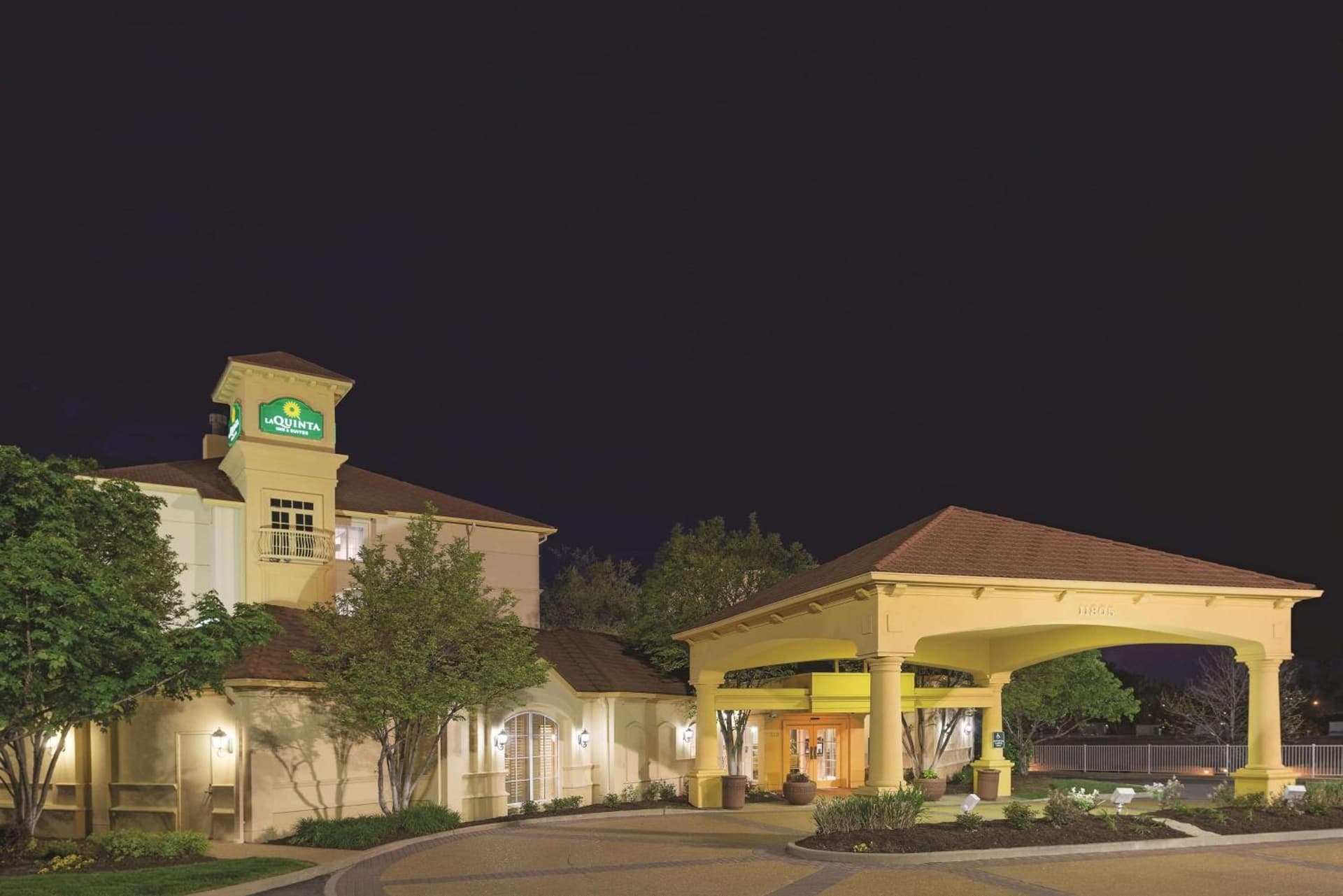 La Quinta by Wyndham St. Louis Westport gallery photo in Saint Louis, MO — image 19