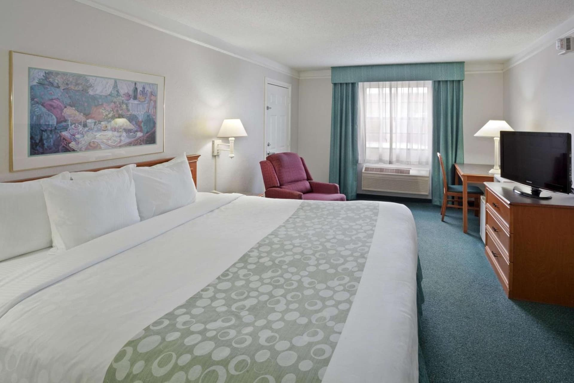 La Quinta Inn by Wyndham Omaha West gallery photo in Omaha, NE — image 4