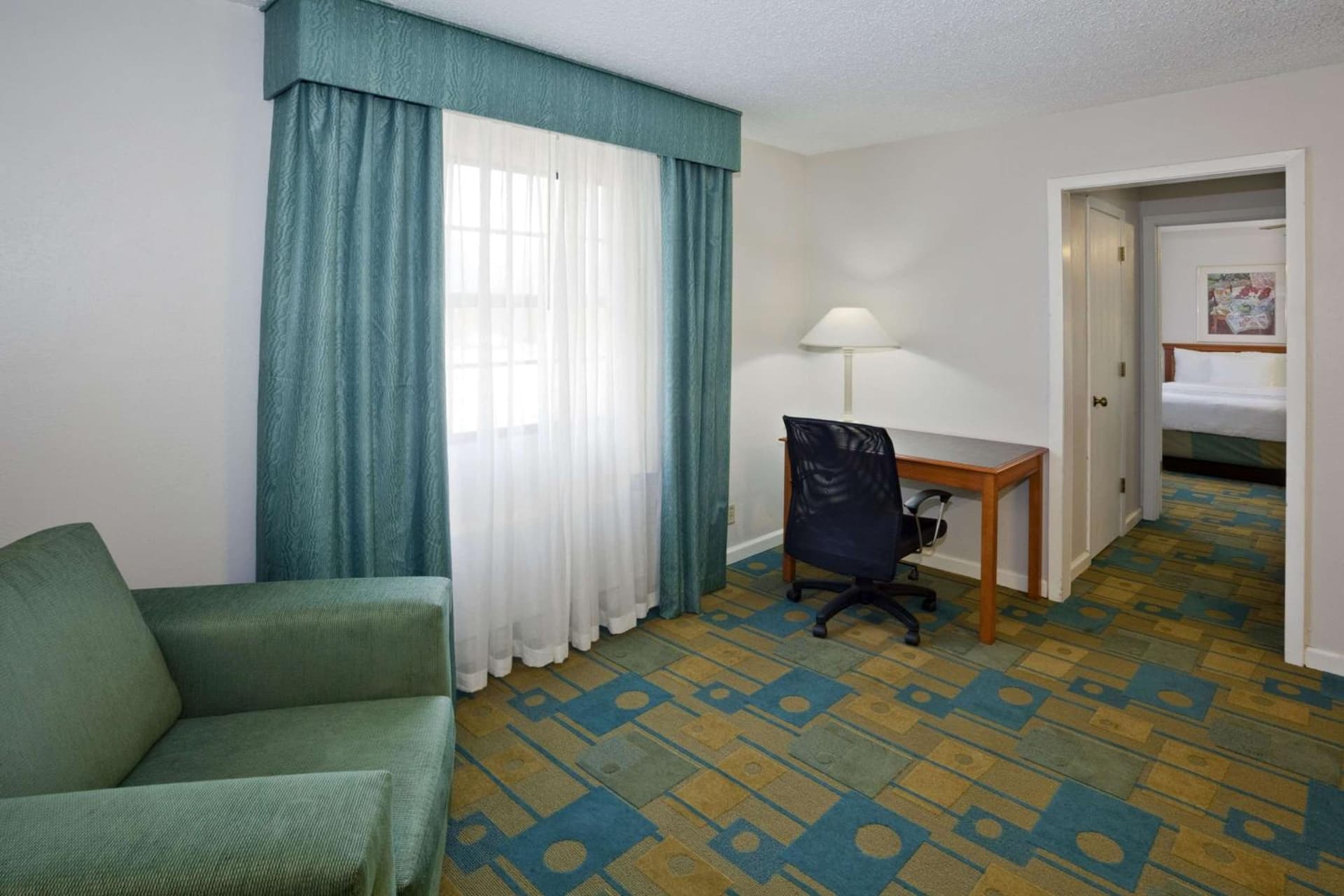 La Quinta Inn by Wyndham Omaha West gallery photo in Omaha, NE — image 6