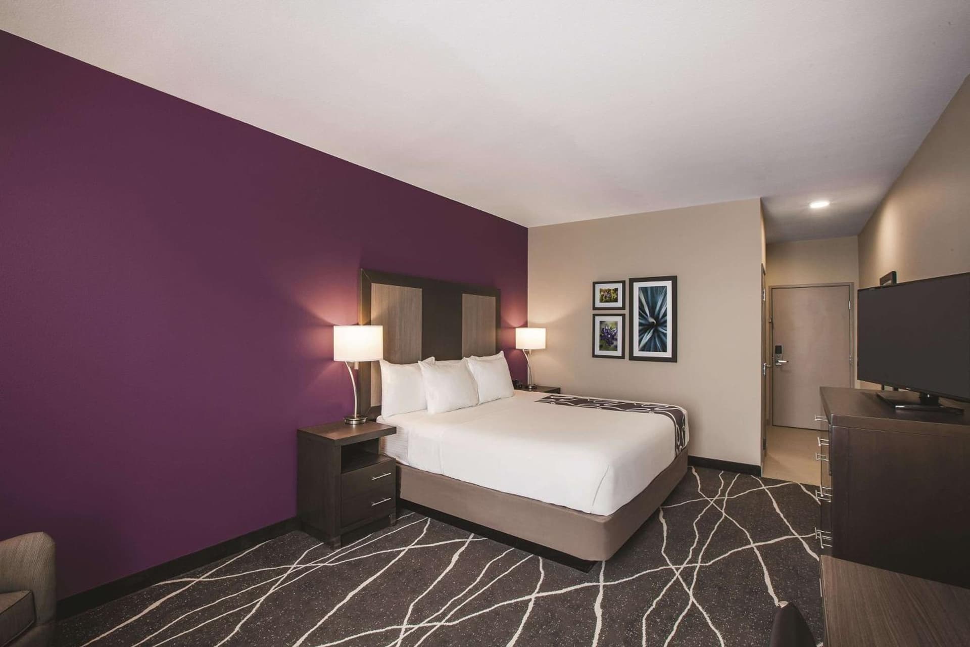 La Quinta by Wyndham Dallas Northeast-Arboretum gallery photo in Garland, TX — image 27