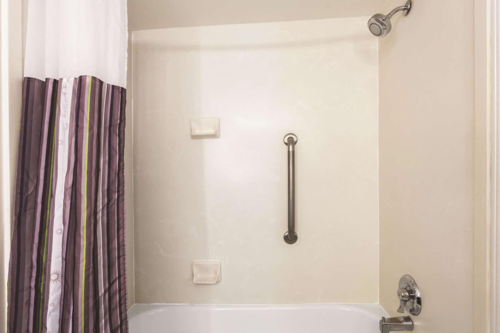 La Quinta by Wyndham Columbus North gallery photo in Columbus, GA — image 22