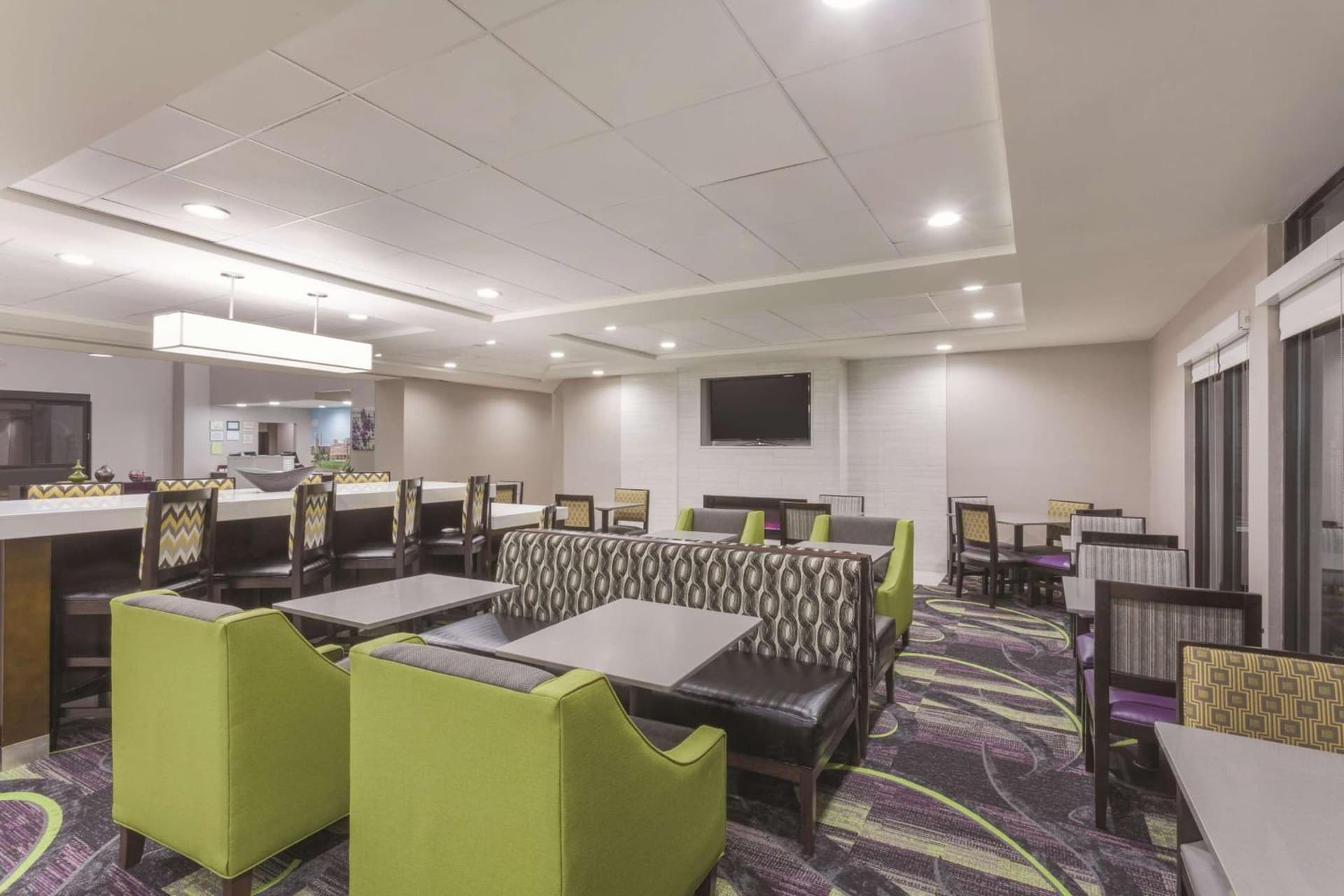 La Quinta by Wyndham Columbus North gallery photo in Columbus, GA — image 4