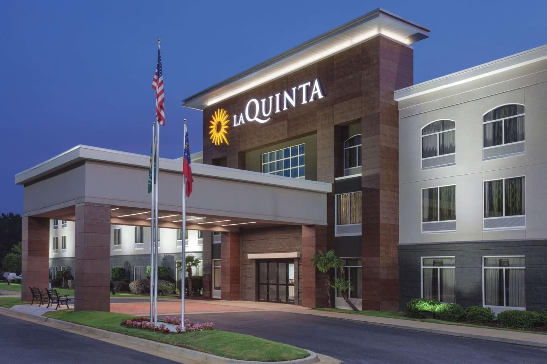 La Quinta by Wyndham Columbus North property views in Columbus, GA — gallery photo 3