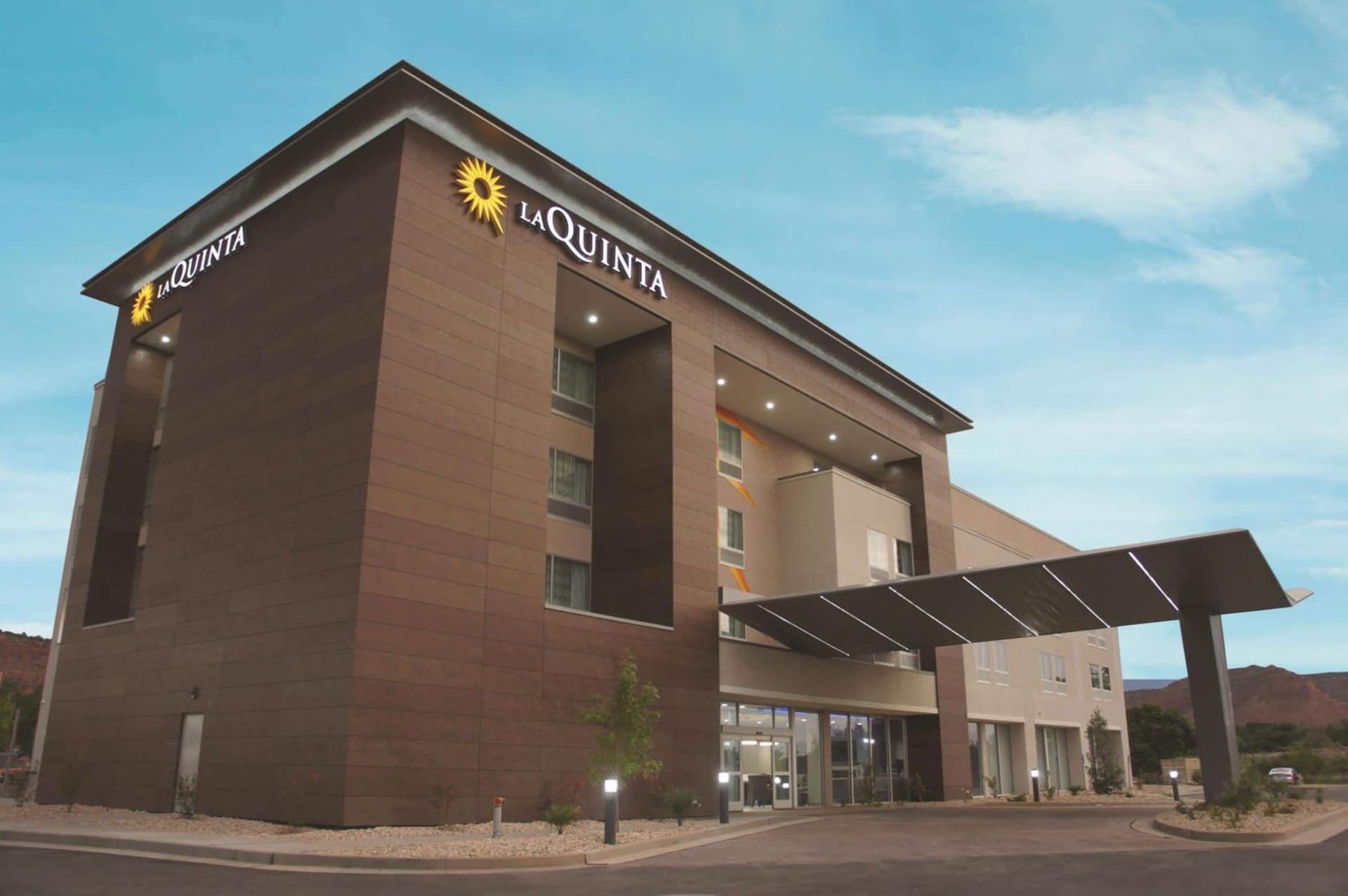 La Quinta by Wyndham Kanab featured exterior or lobby in Kanab, UT — similar hotel