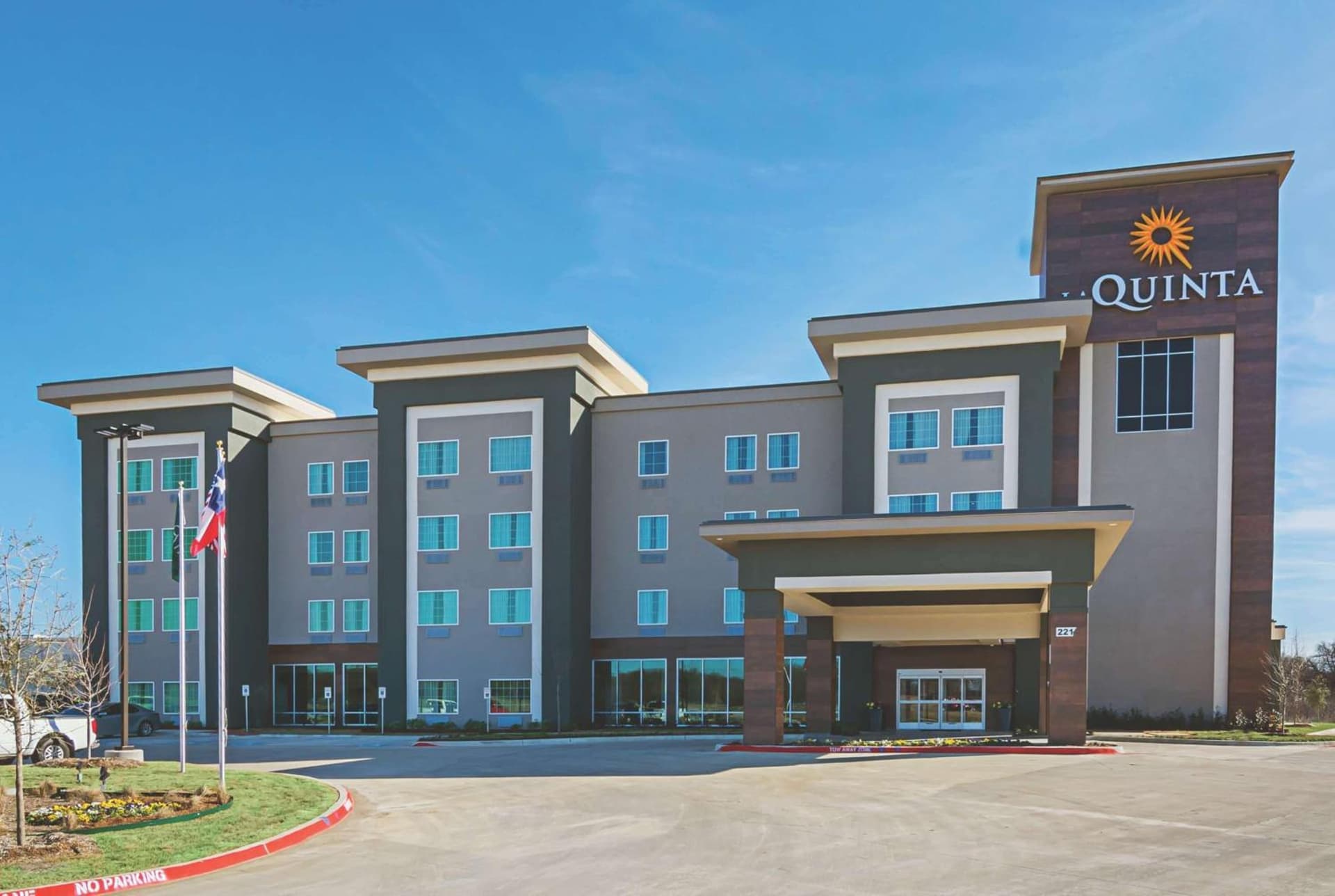 La Quinta by Wyndham Dallas - Wylie featured exterior or lobby in Wylie, TX — similar hotel