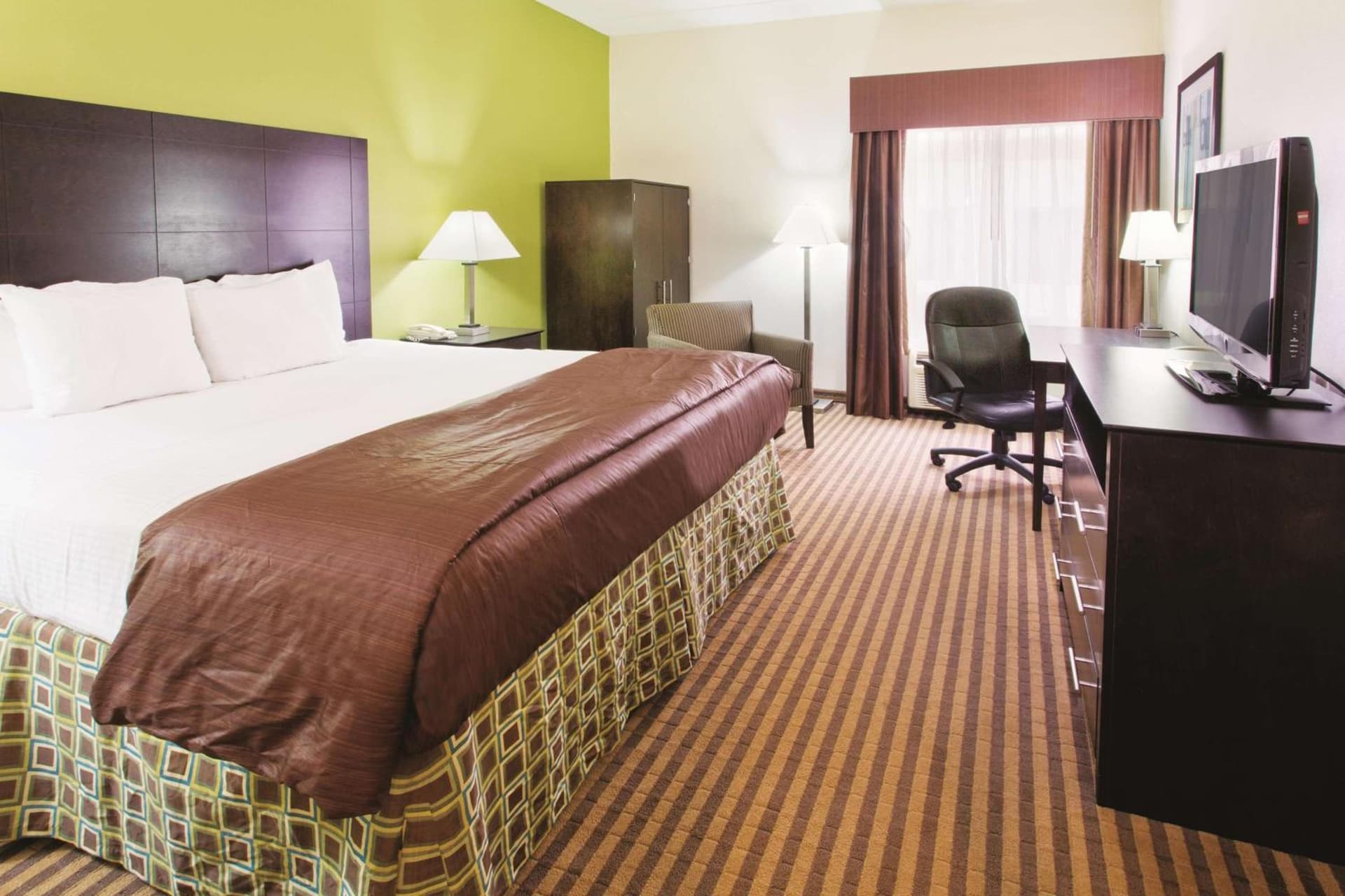 La Quinta by Wyndham Columbus - Grove City gallery photo in Grove City, OH — image 32