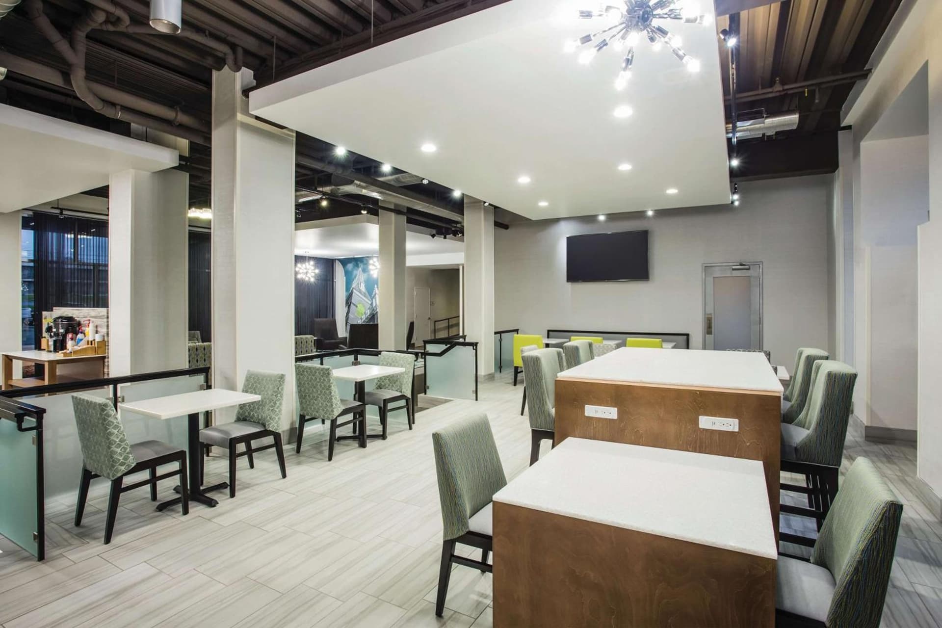 La Quinta by Wyndham Winchester gallery photo in Winchester, VA — image 29
