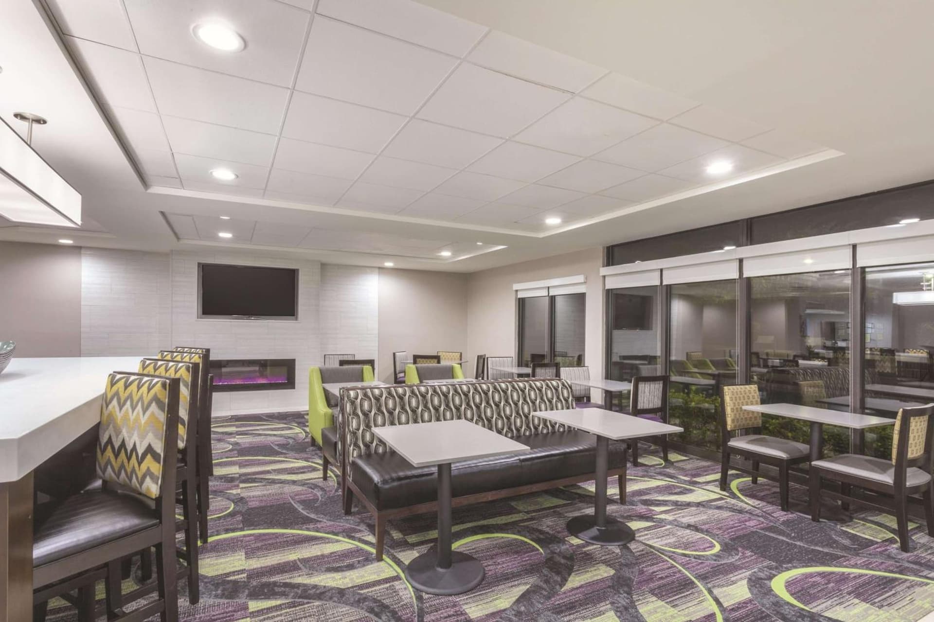 La Quinta by Wyndham Columbus North gallery photo in Columbus, GA — image 24