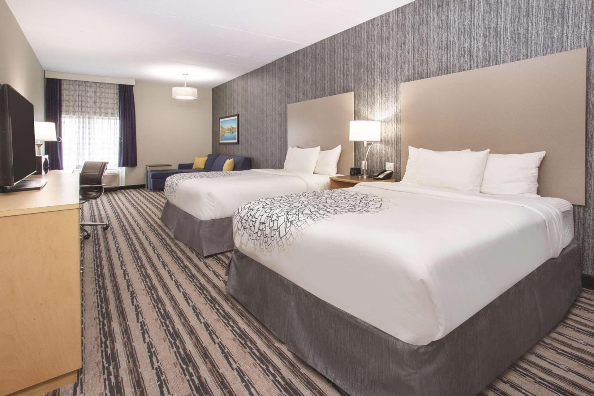 La Quinta by Wyndham Buffalo Amherst gallery photo in Amherst, NY — image 4