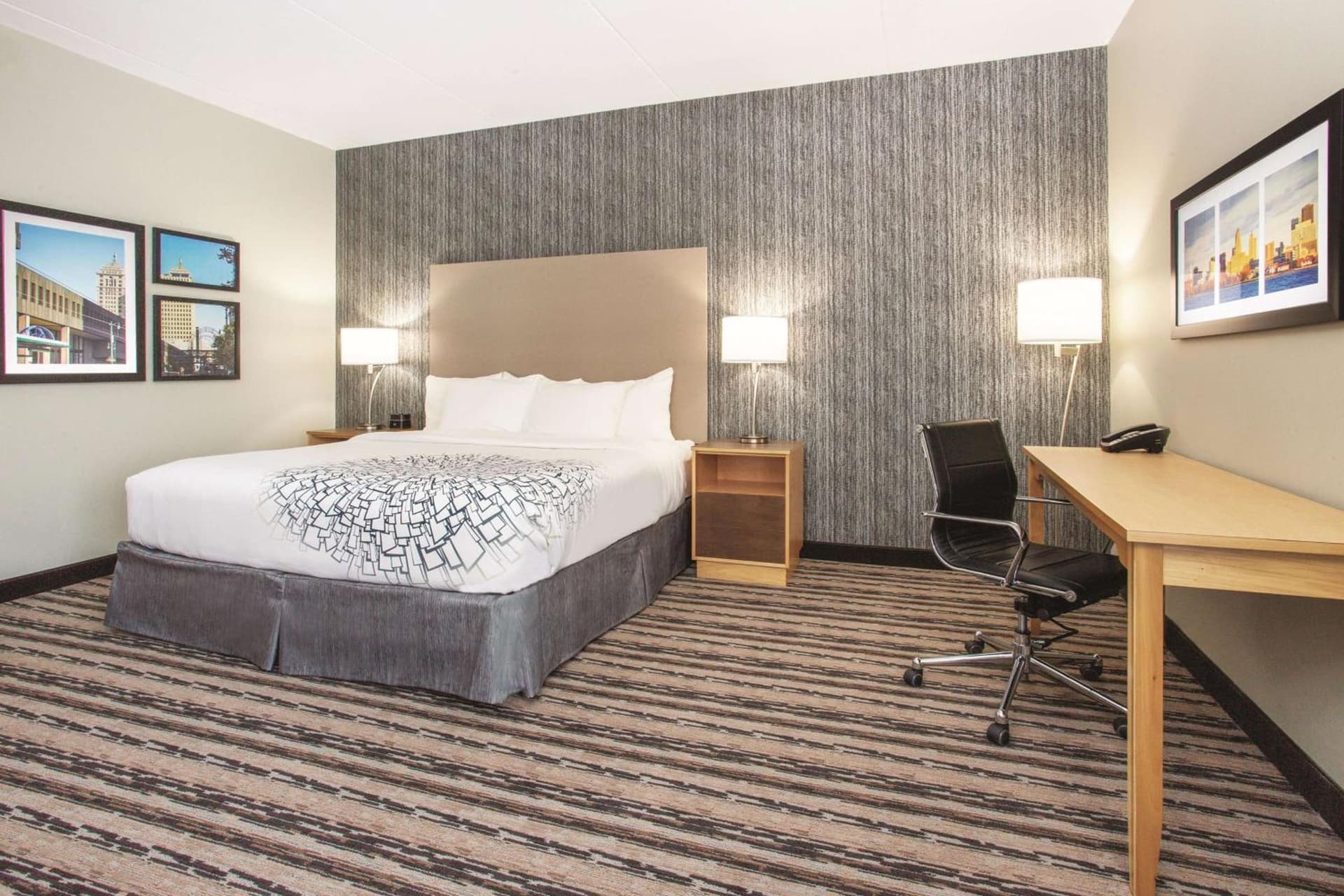 La Quinta by Wyndham Buffalo Amherst gallery photo in Amherst, NY — image 34